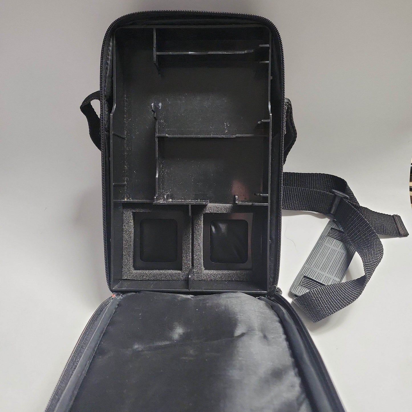 CarryCase Zwart Nintendo Game Boy - Feniks Gameshop