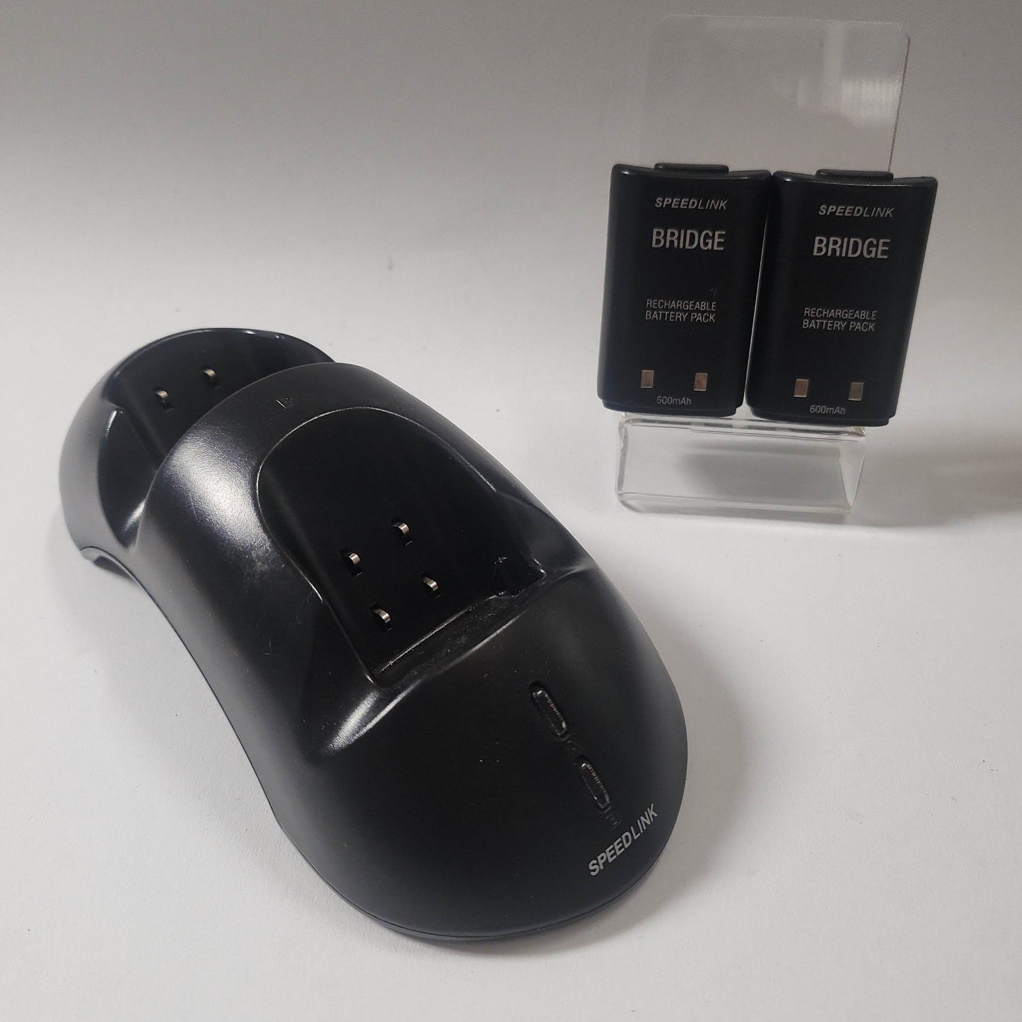 Speedlink Dualcharger + Batterijen Xbox 360 - Feniks Gameshop