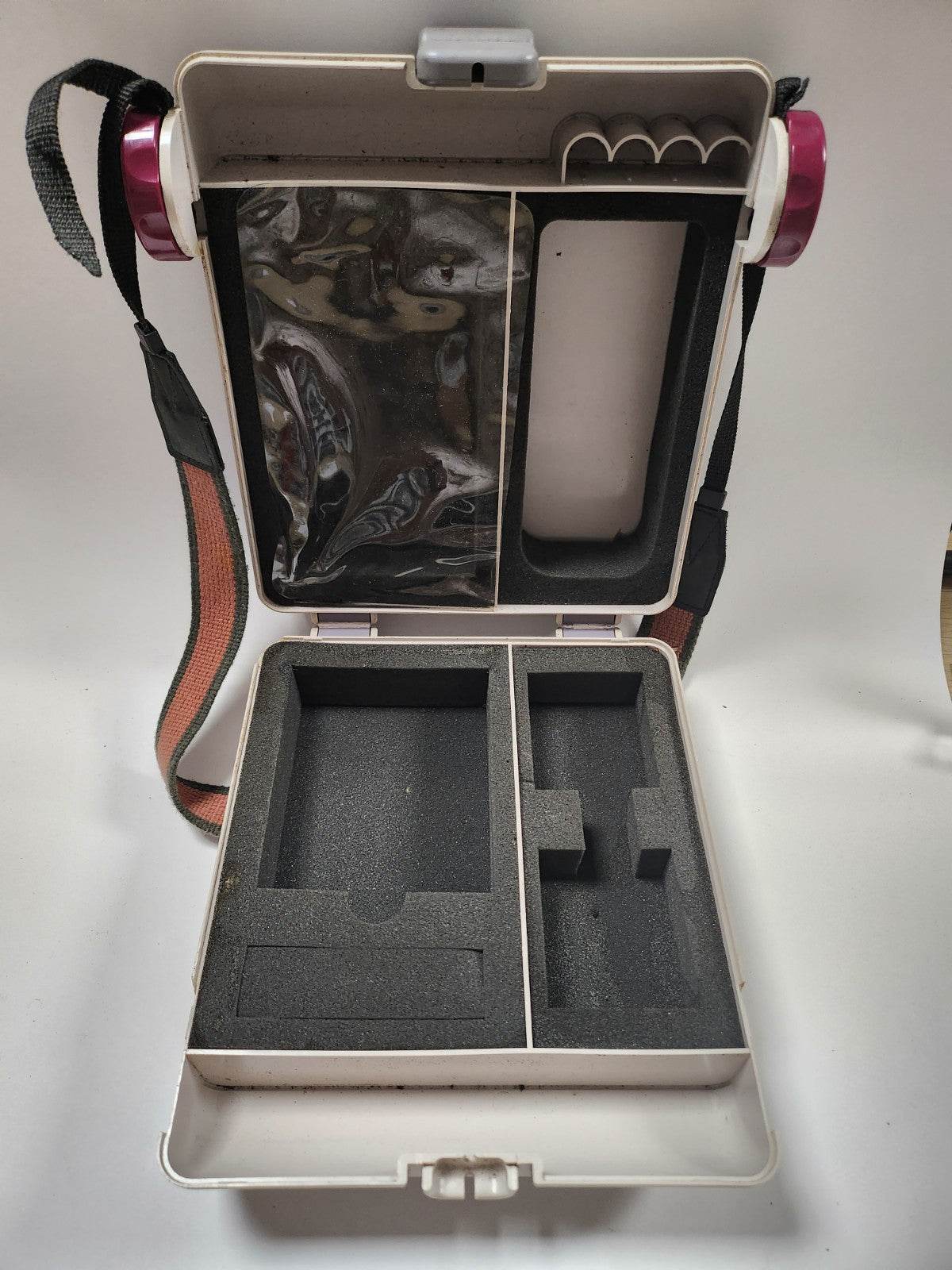 Game Keeper Travelcase Nintendo Game Boy - Feniks Gameshop