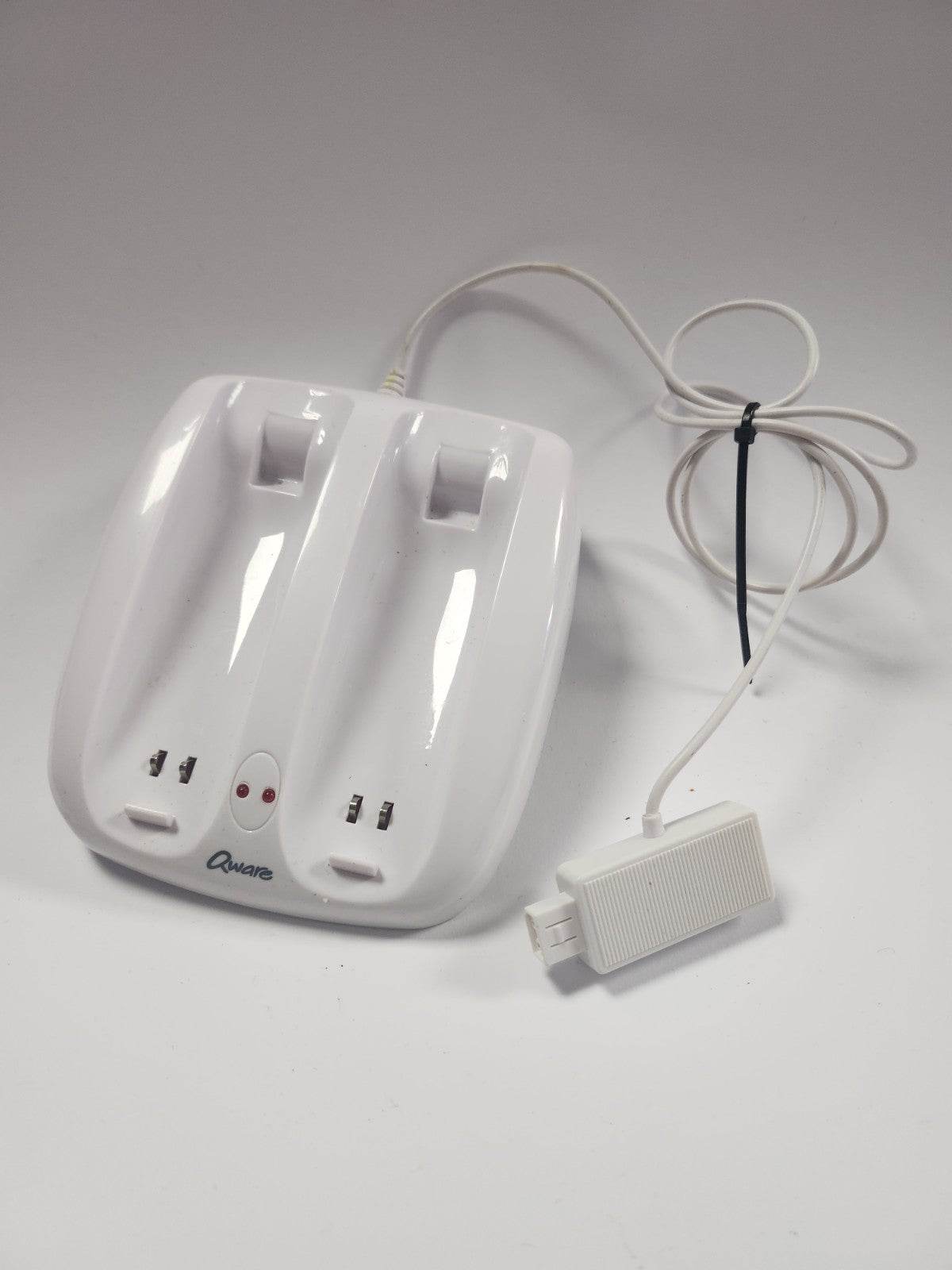 3rd Party Witte Dualcharger Nintendo Wii Diverse modellen - Feniks Gameshop