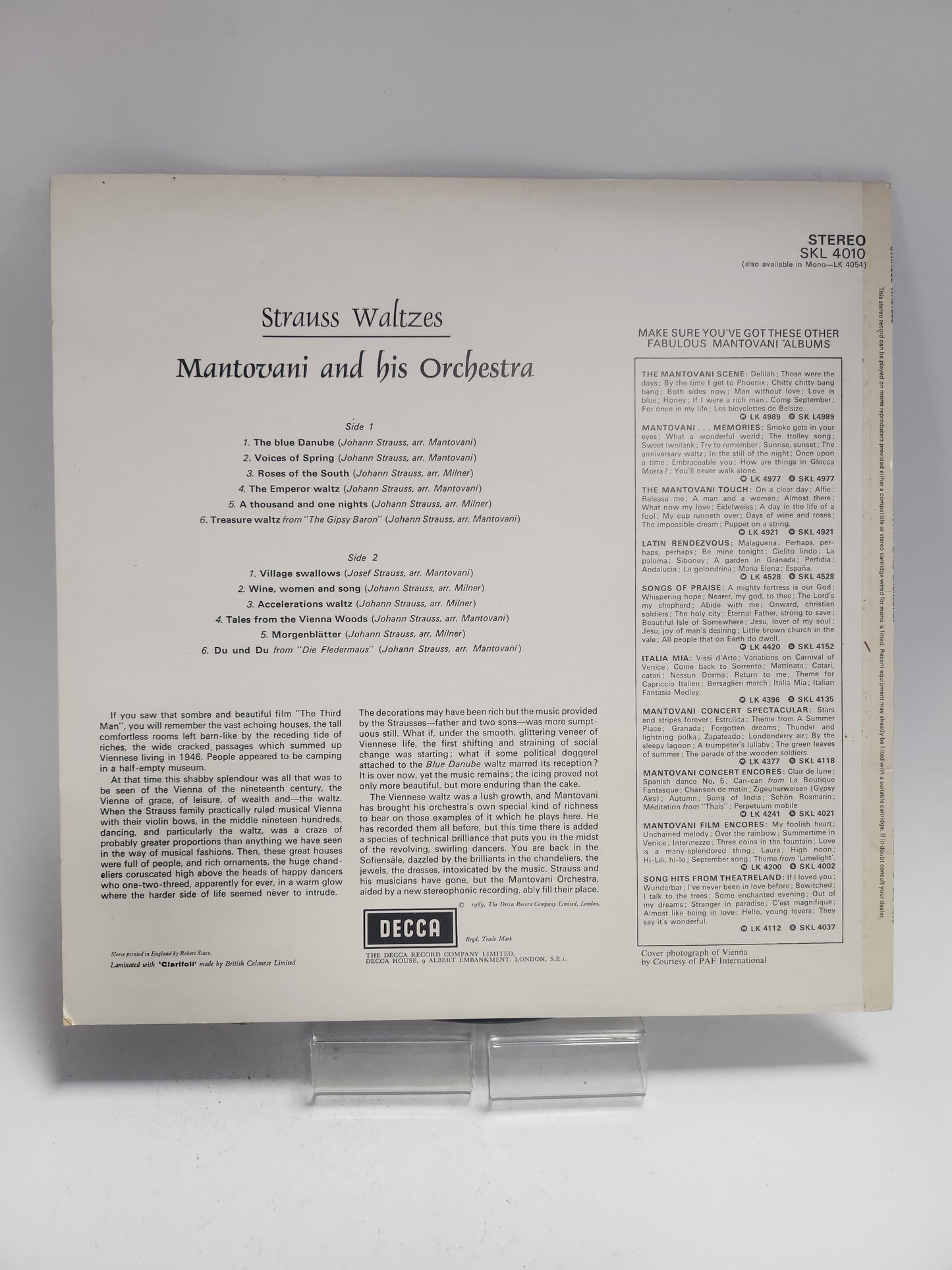 Mantovani and his Orchestra: Strauss Waltzes LP Vinyl