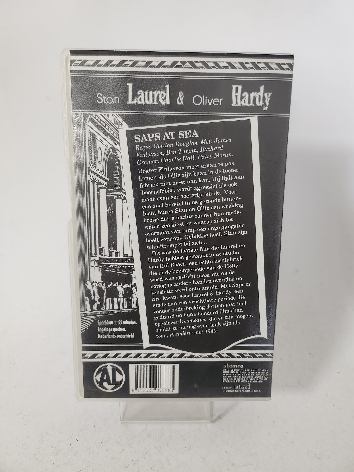 Laurel & Hardy Deel 28 Saps at Sea VHS