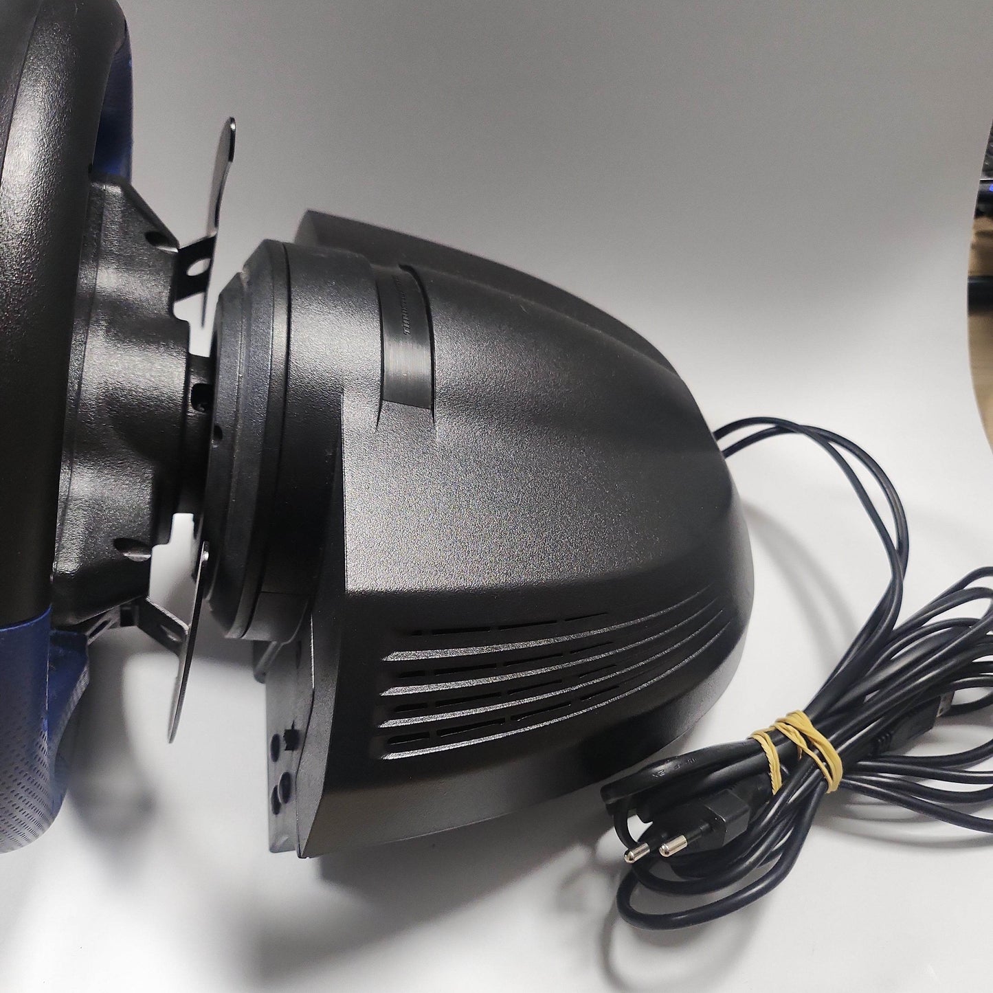 Thrustmaster T150 Racing Wheel PS4 (zonder pedalen) - Feniks Gameshop