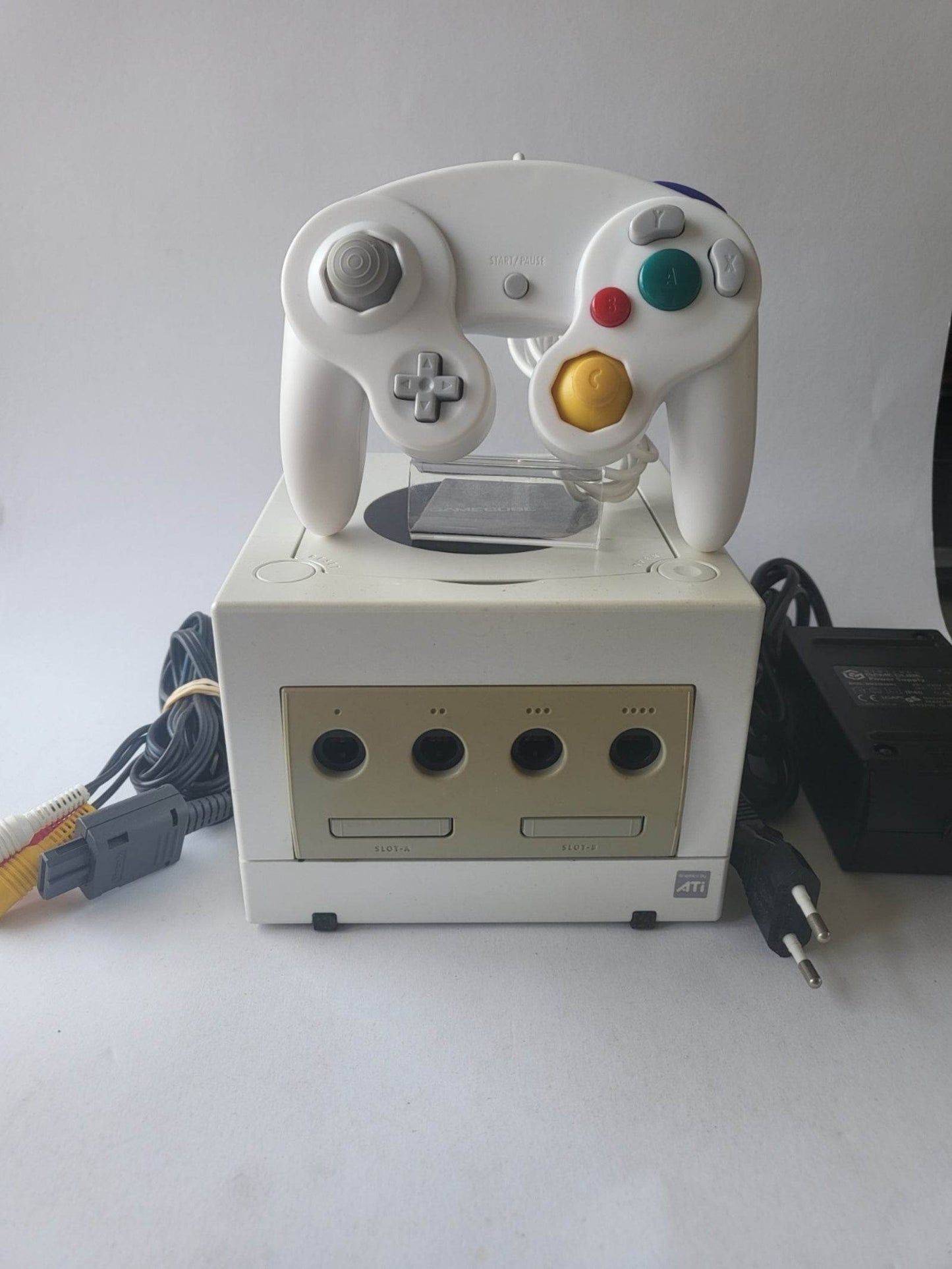 Nintendo Gamecube Wit met 1 witte controller en alle kabels - Feniks Gameshop