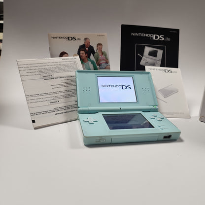 Groene Nintendo DS Lite in doos