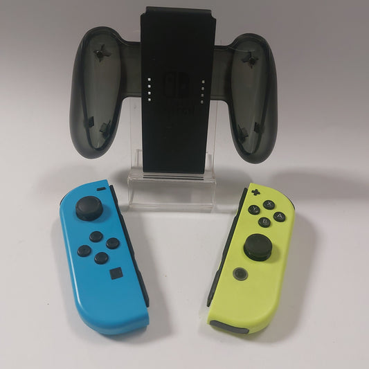 Joy-Cons mit Nintendo Switch-Lenkrad