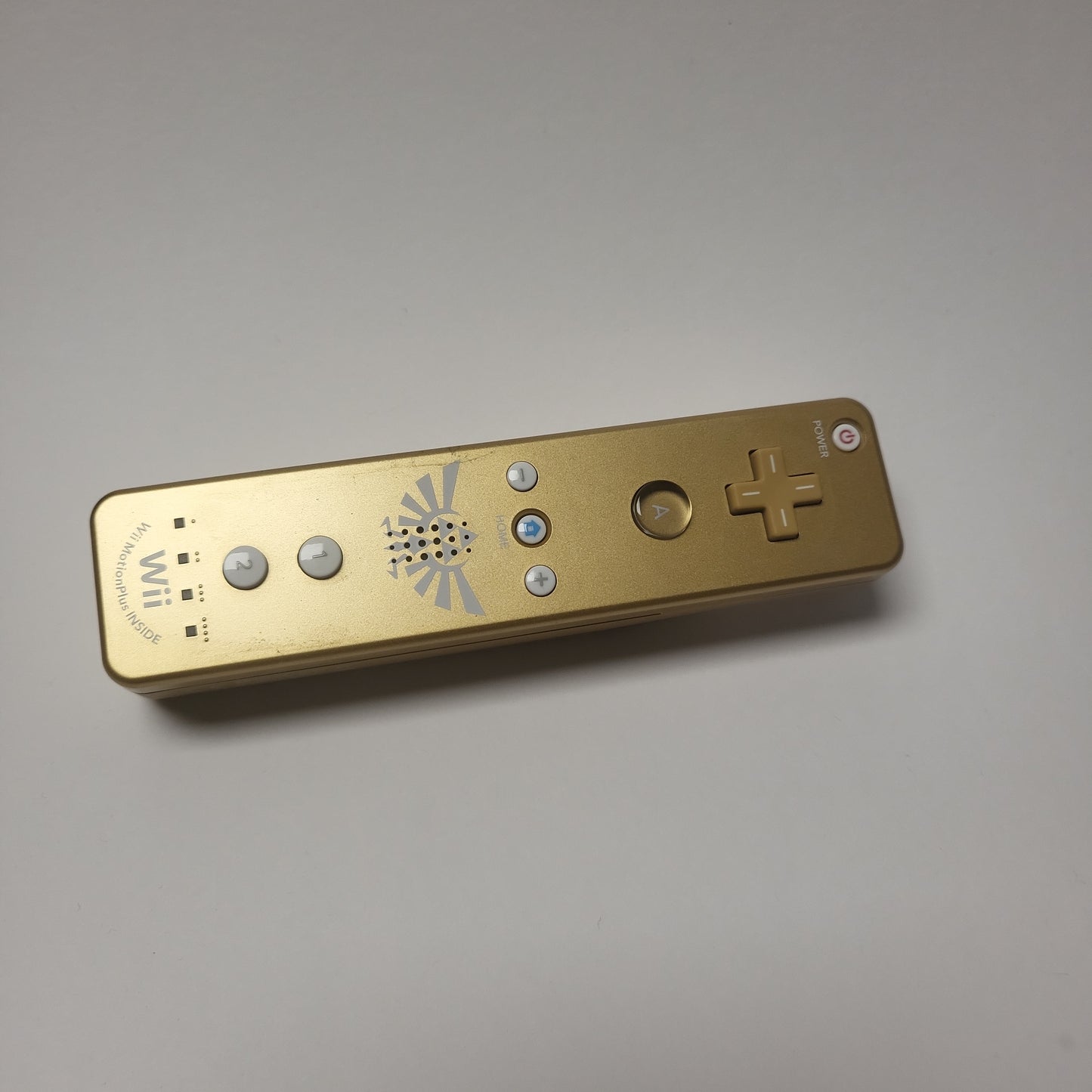 Zelda 25th Anniversary Gold Controller Nintendo Wii