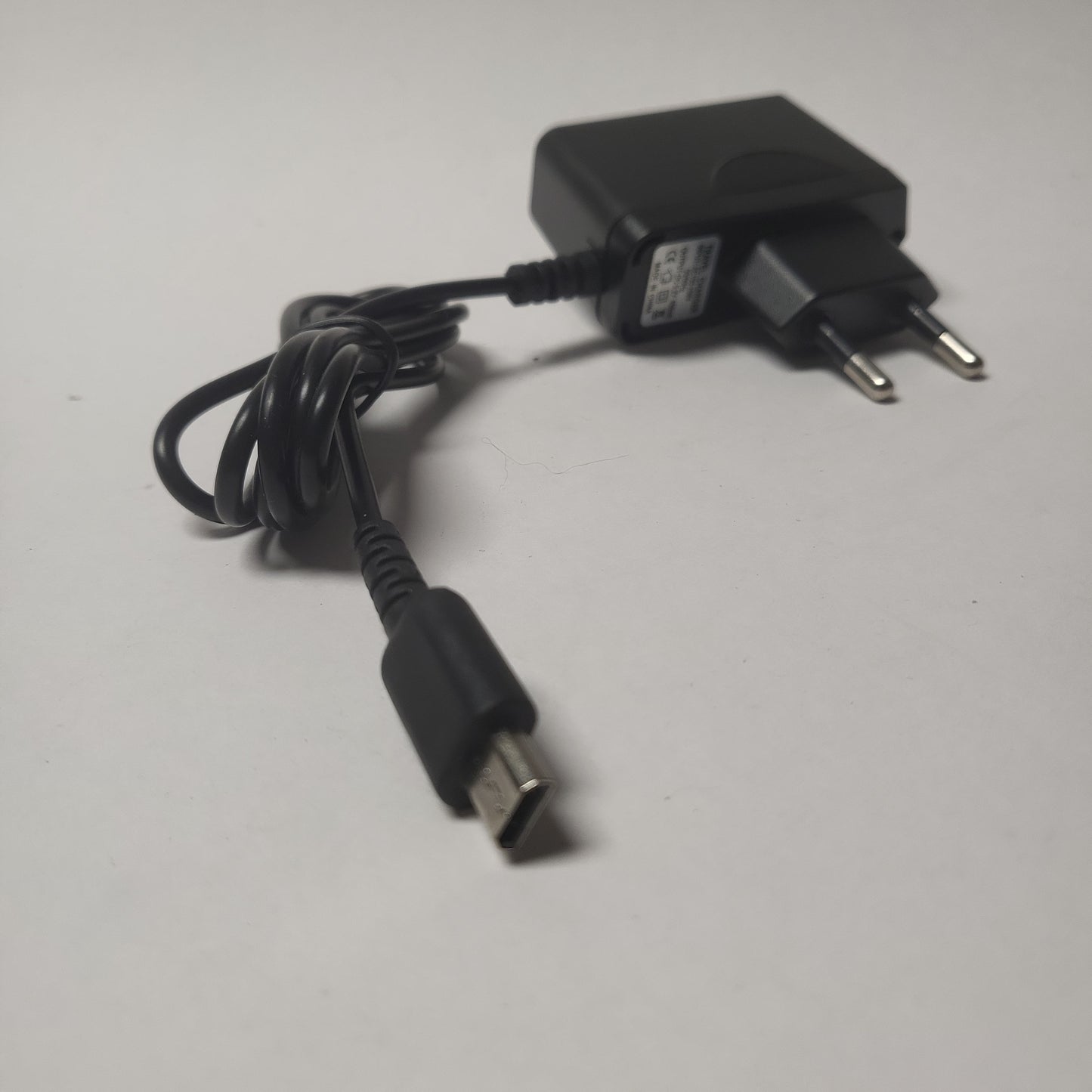 Oplader/ Charger Nintendo DS/ Game Boy Advance SP