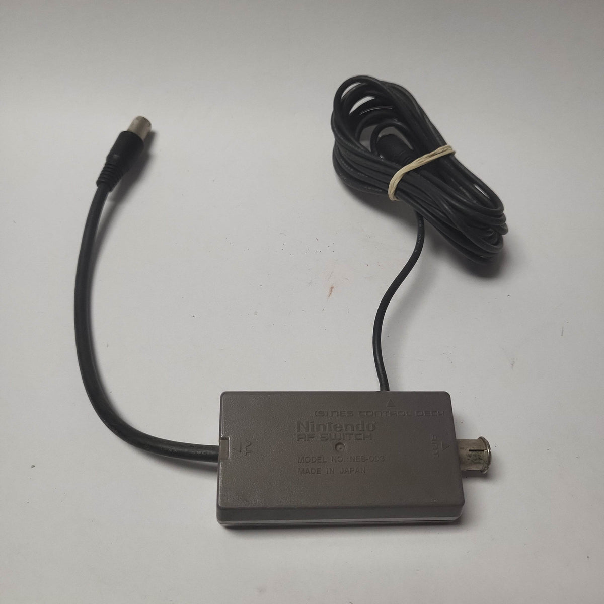 Snes Rf RF Switch Nintendo NES en SNES - Getest – Feniks Gameshop