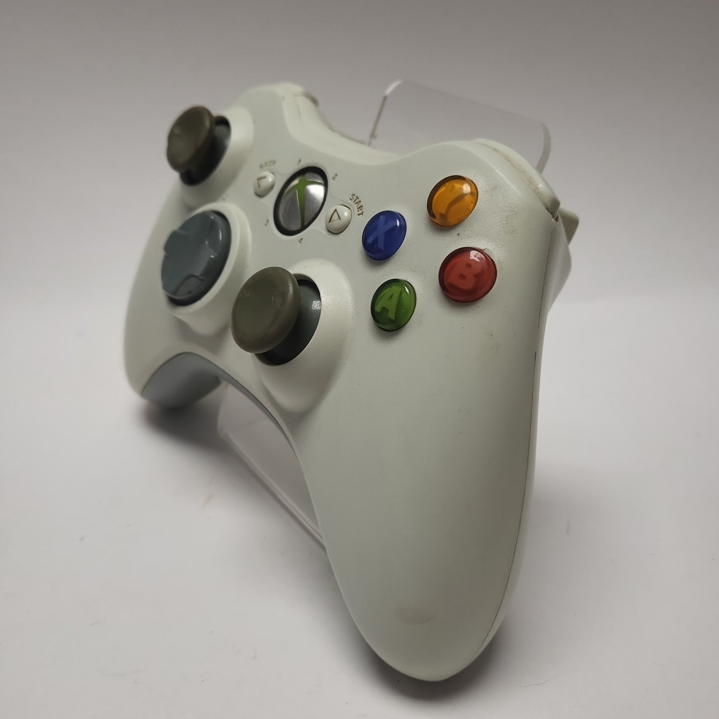 Weiße Xbox 360 Pro (60 GB) mit 1 Controller und allen Kabeln