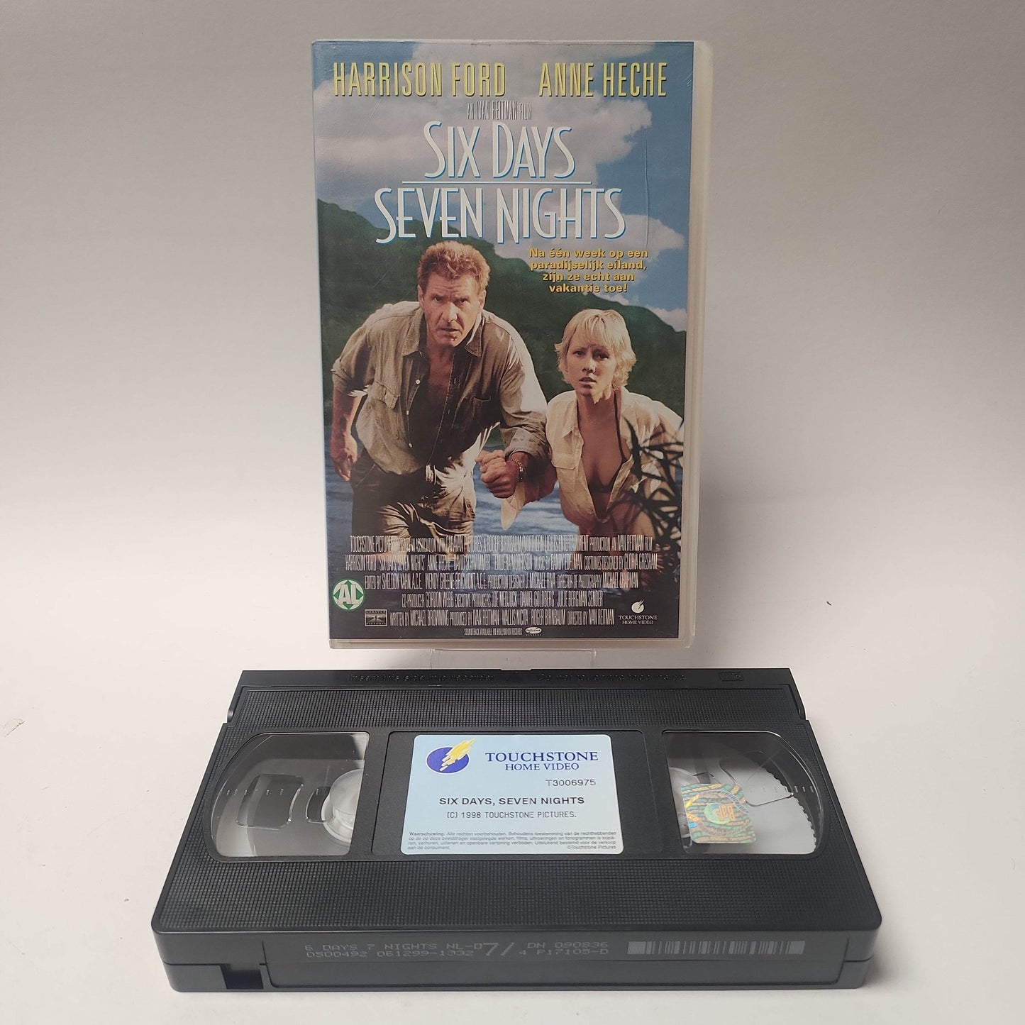 Six Days Seven Nights VHS - Feniks Gameshop