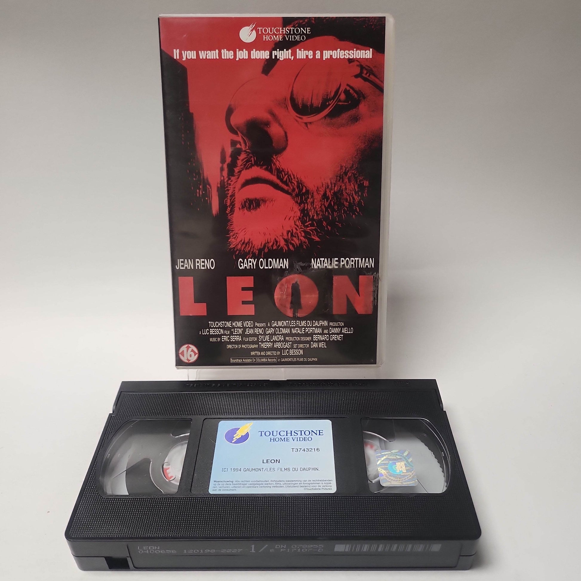 Leon VHS - Feniks Gameshop