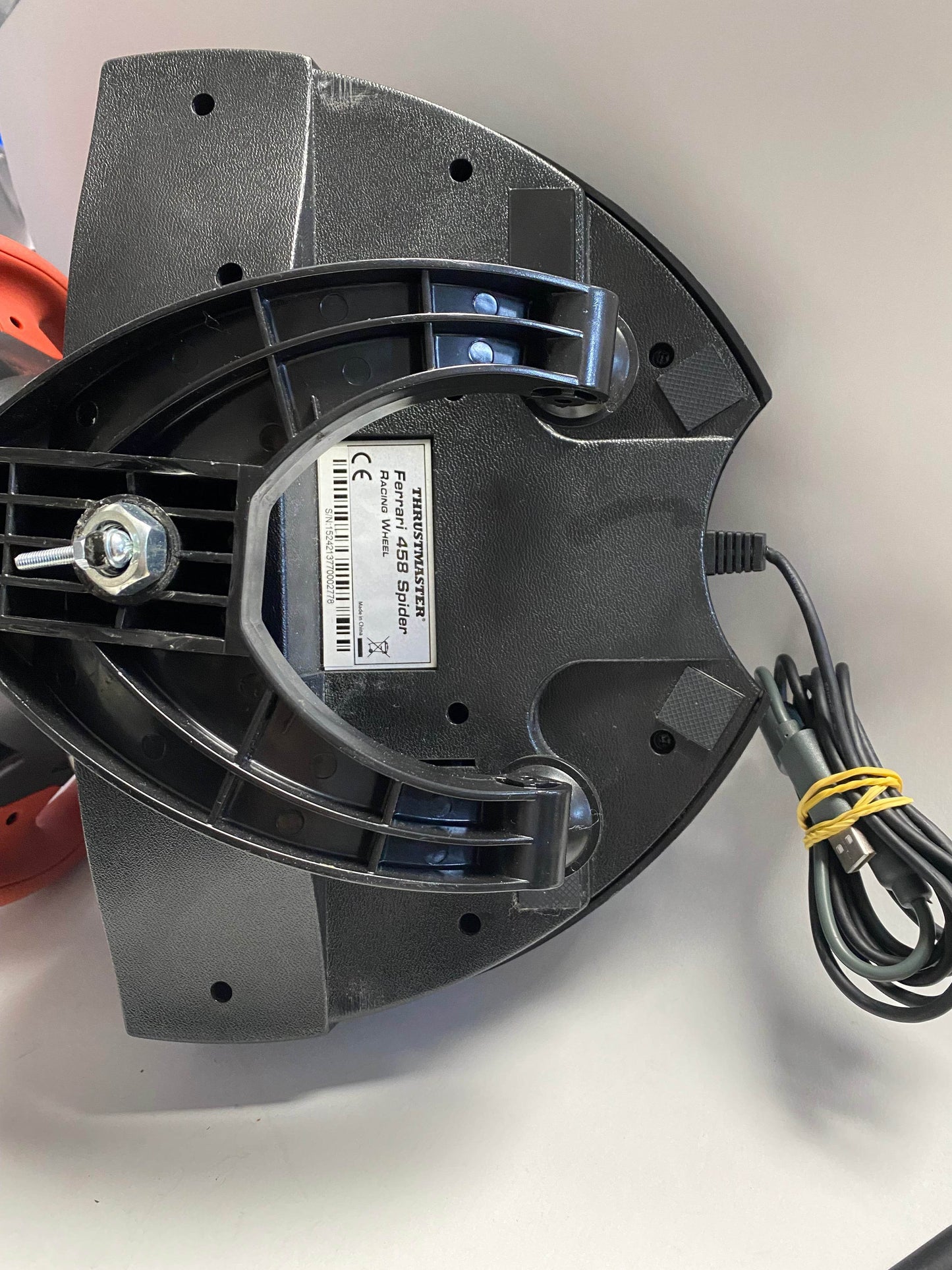 ThrustMaster Ferrari 458 Spider met 2-Pedal Set - Feniks Gameshop