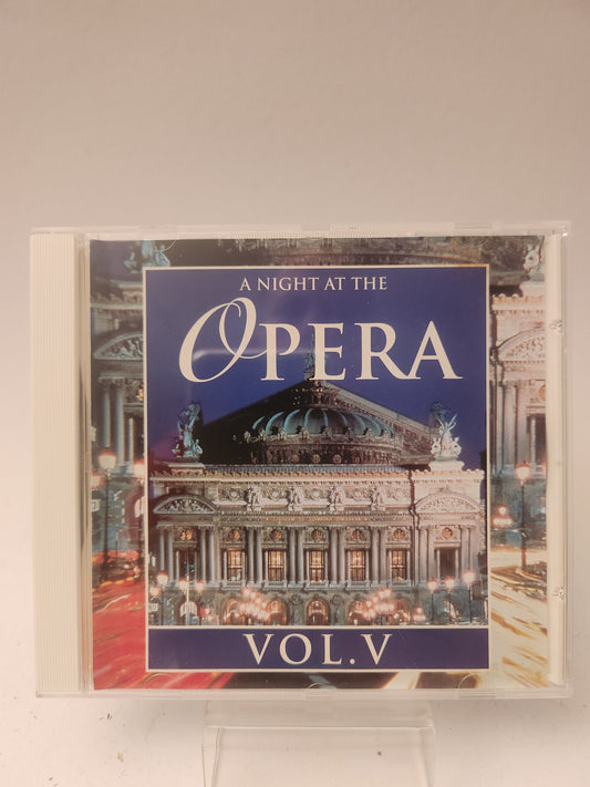 A Night at the Opera Volume 5 CD - Cd