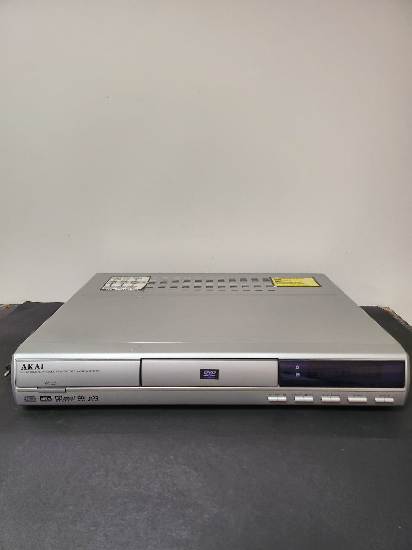 AKAI DV-R2120SS Dolby Digital Receiver DVD-Speler - DVD-Speler
