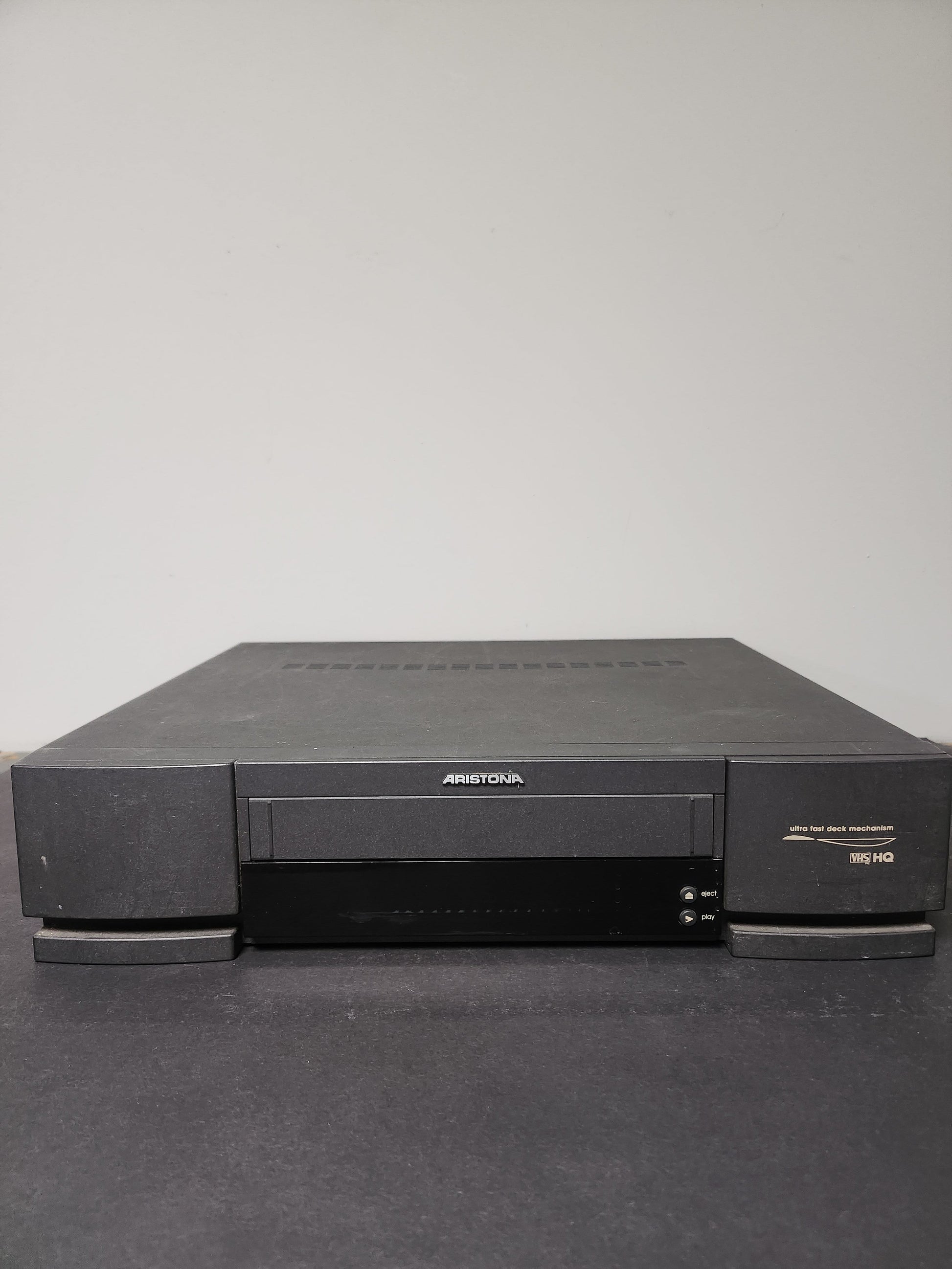 Aristona VHS-speler/ recorder - VHS-Speler