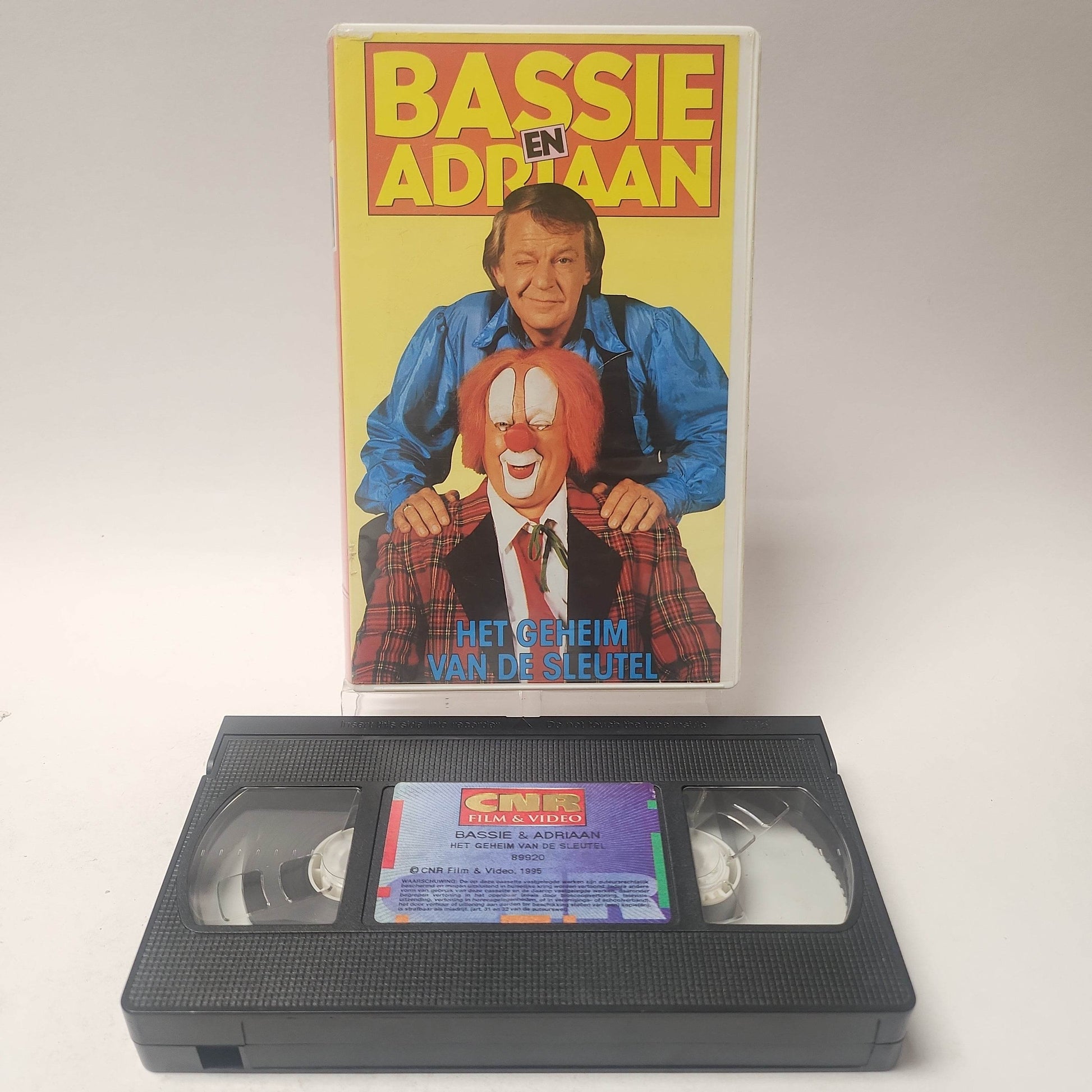 Bassie & Adriaan het Geheim van de Sleutel VHS - Feniks Gameshop