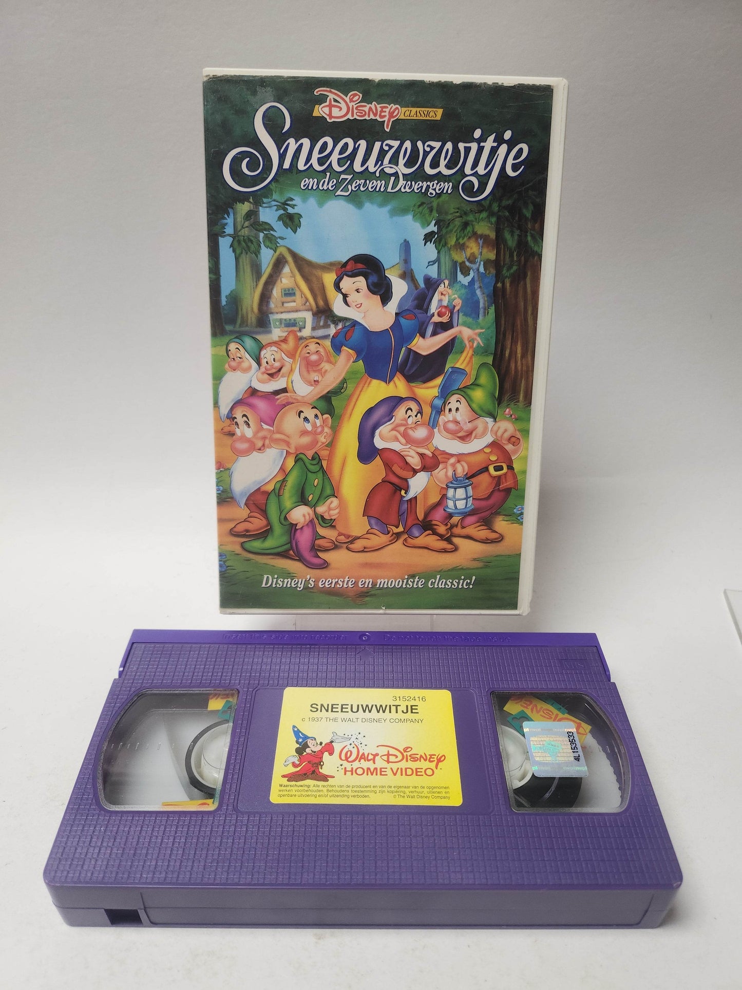 Disney Sneeuwwitje en de Zeven Dwergen VHS - Feniks Gameshop