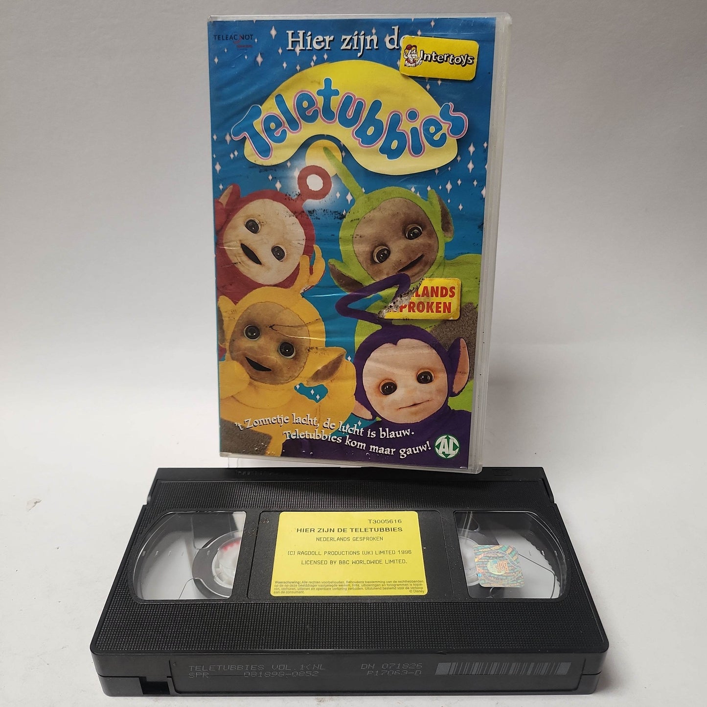 Hier zijn de Teletubbies VHS - Feniks Gameshop