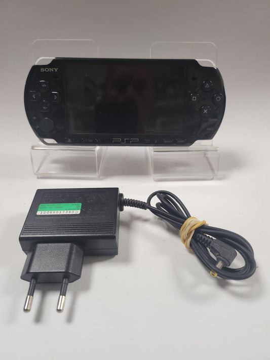 Sony Playstation Portable 3004 inklusive Ladegerät
