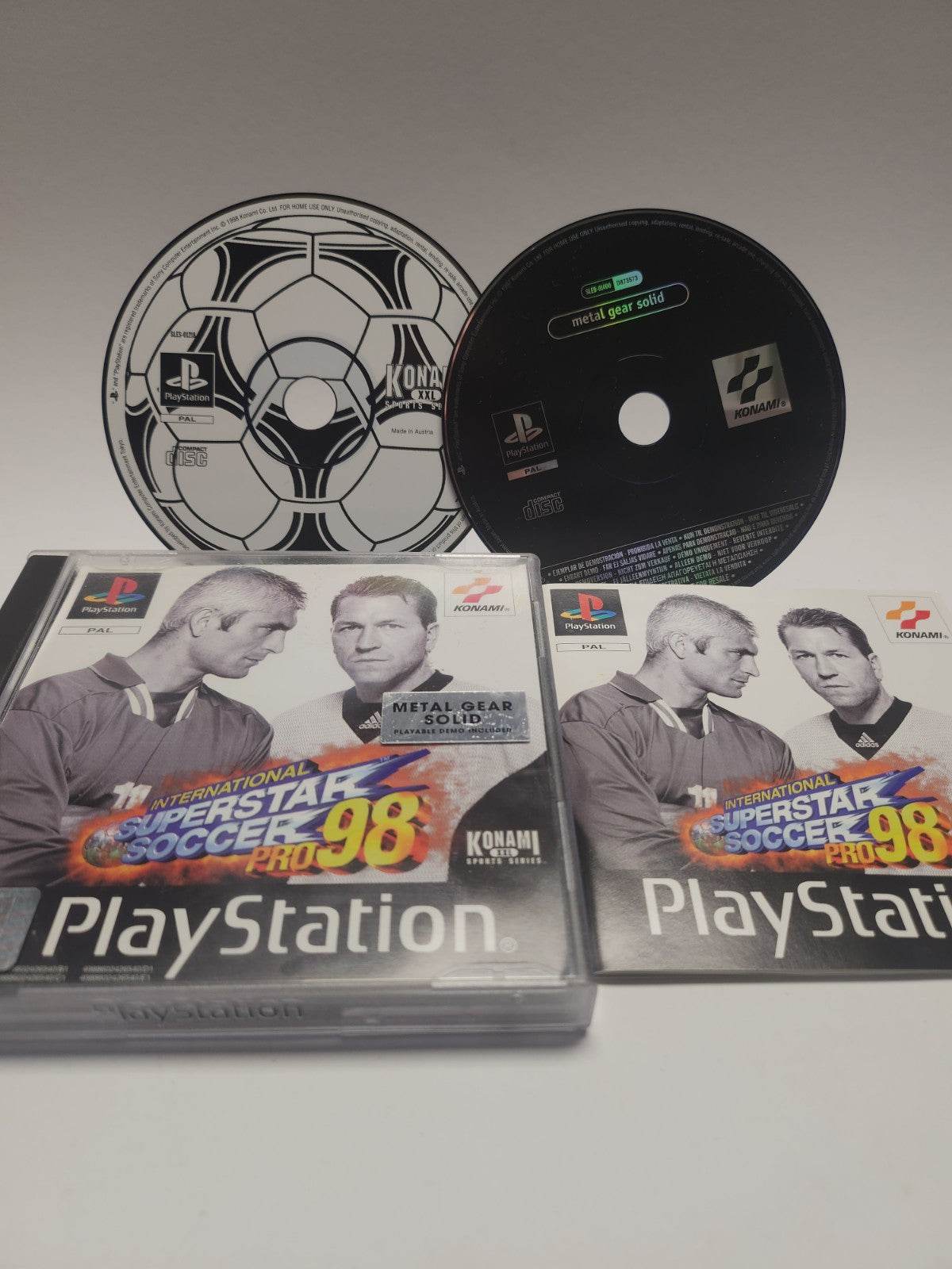 ISS Pro 98 + Metal Gear Solid Demo disc Playstation 1 - Feniks Gameshop