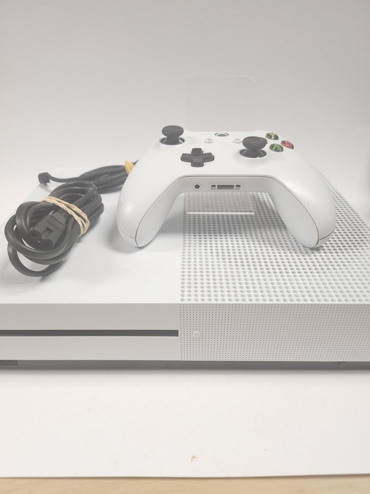 Xbox One S White met controller