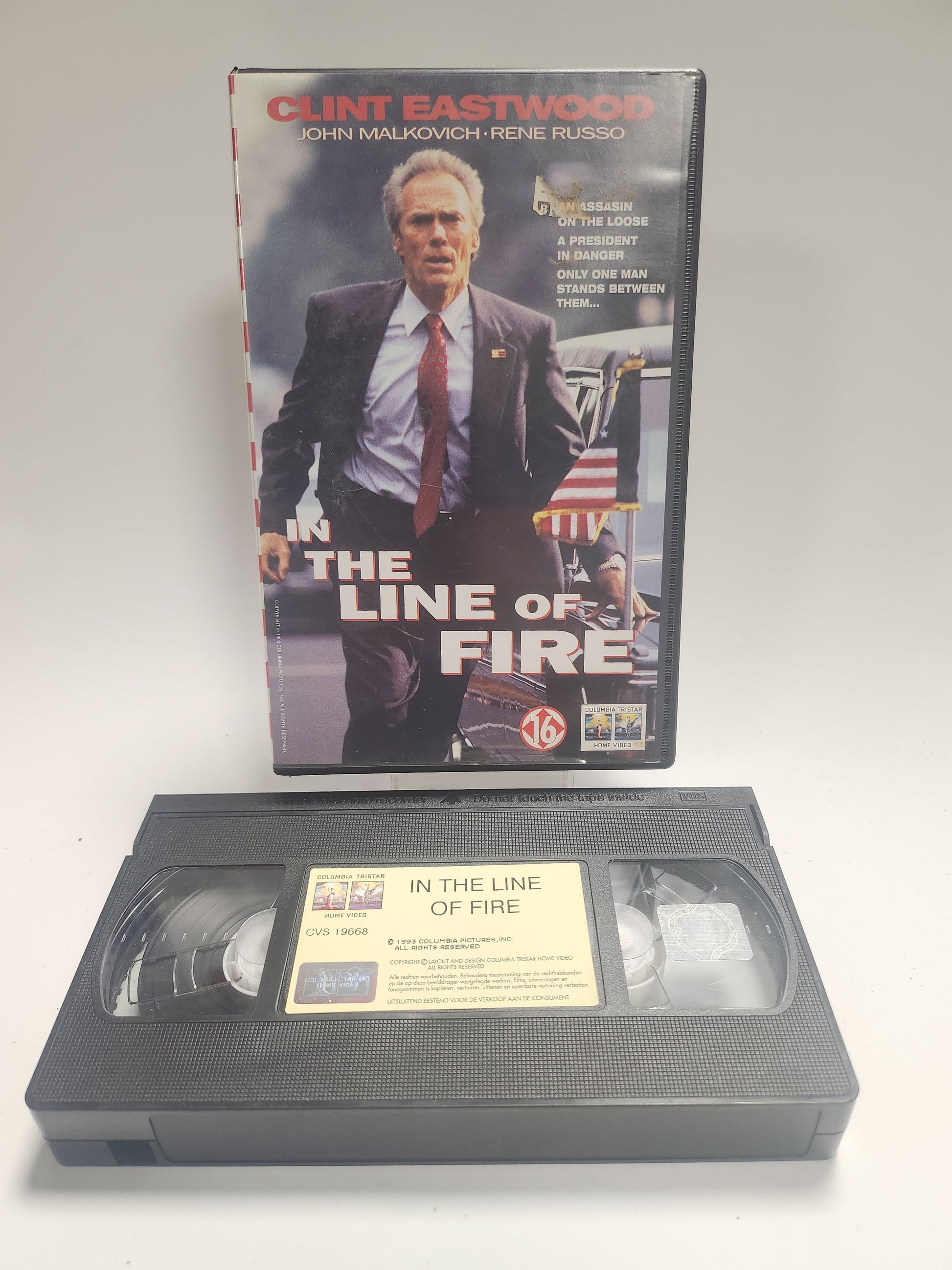 In the Line of Fire VHS - VHS Volwassenen