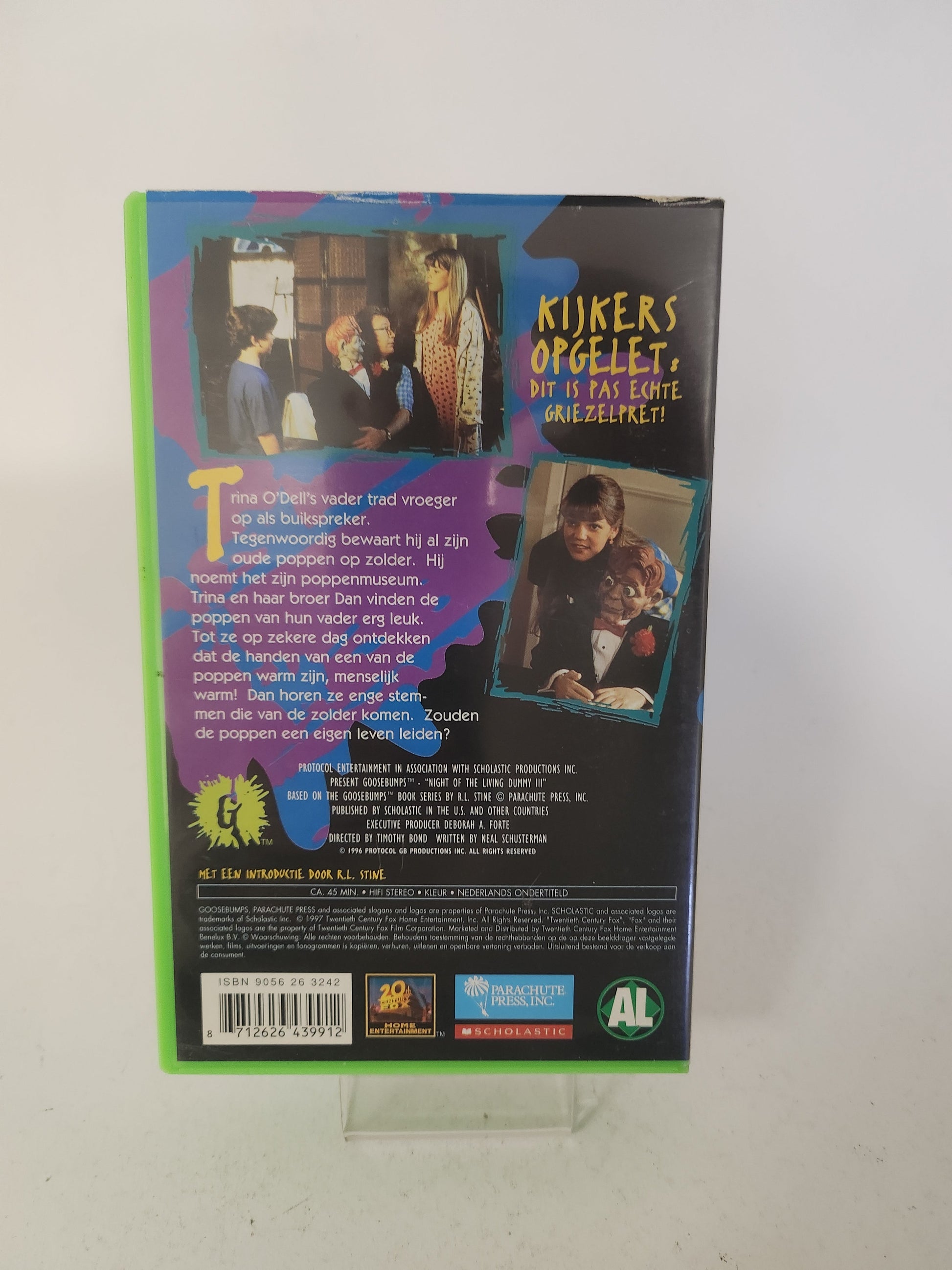 Kippenvel: de Levende Pop is Terug VHS Kids - VHS Kids