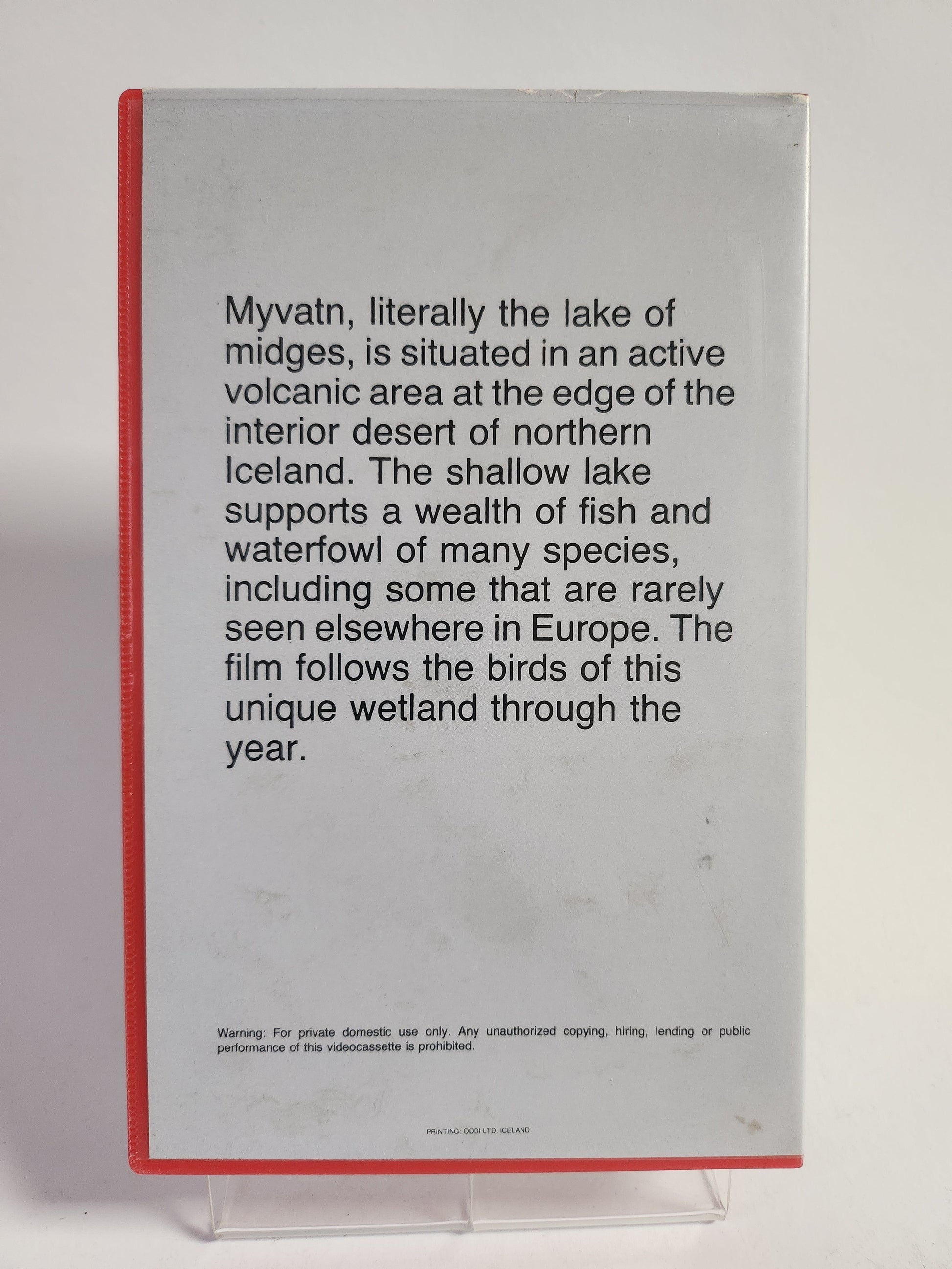 Lake Myvath ’the Lake of Birds and Midges’ VHS - VHS Volwassenen