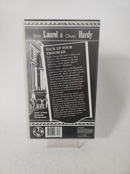 Laurel & Hardy Deel 16 Pack Up Your Troubles VHS - VHS Volwassenen