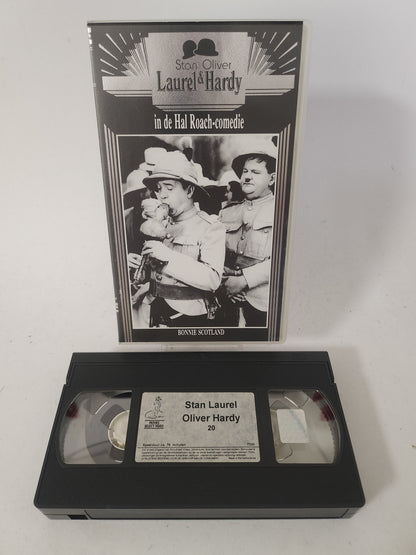 Laurel & Hardy Deel 20 Bonnie Scotland VHS - VHS Volwassenen