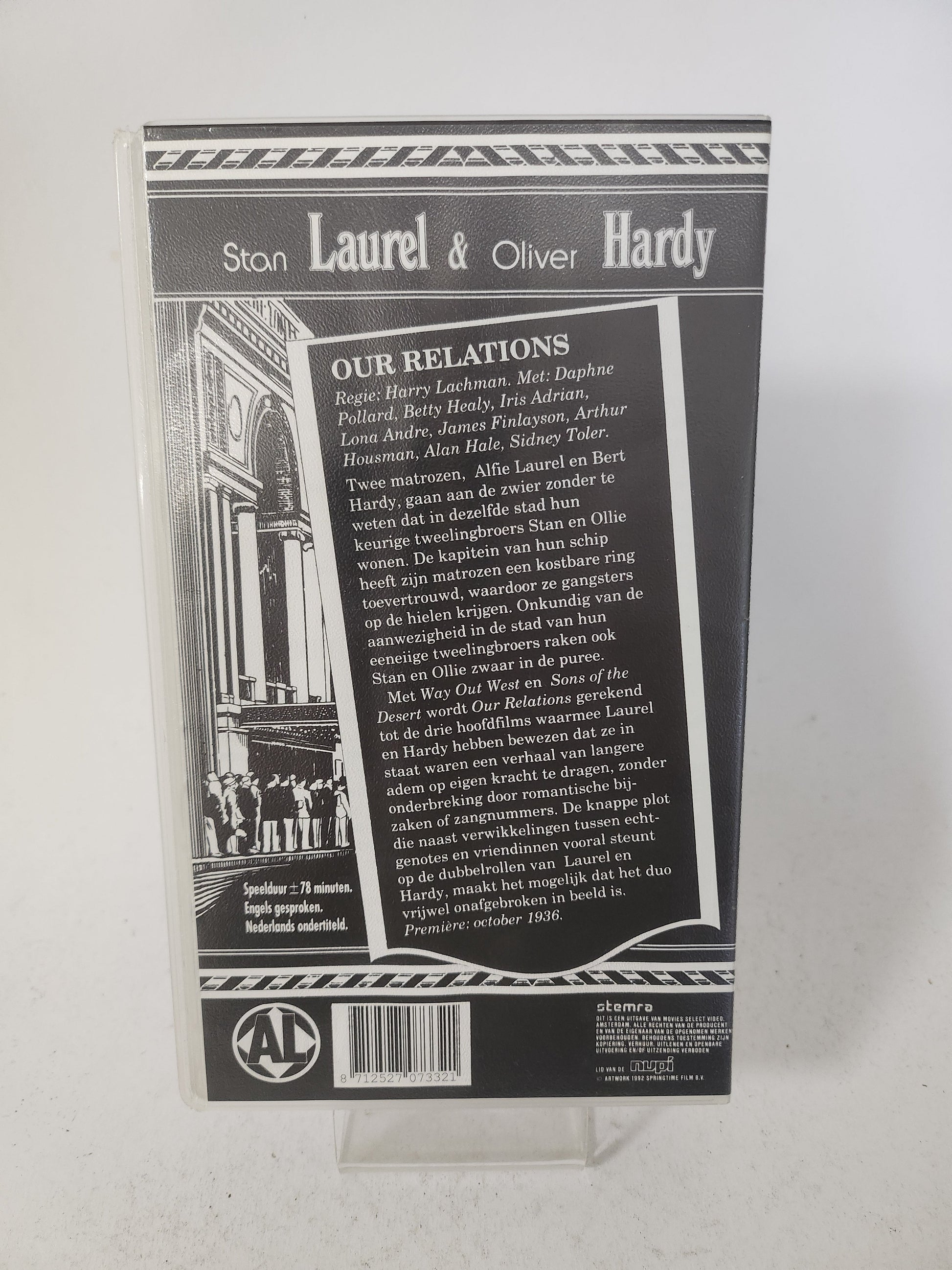 Laurel & Hardy Deel 22 Our Relations geseald VHS - VHS Volwassenen