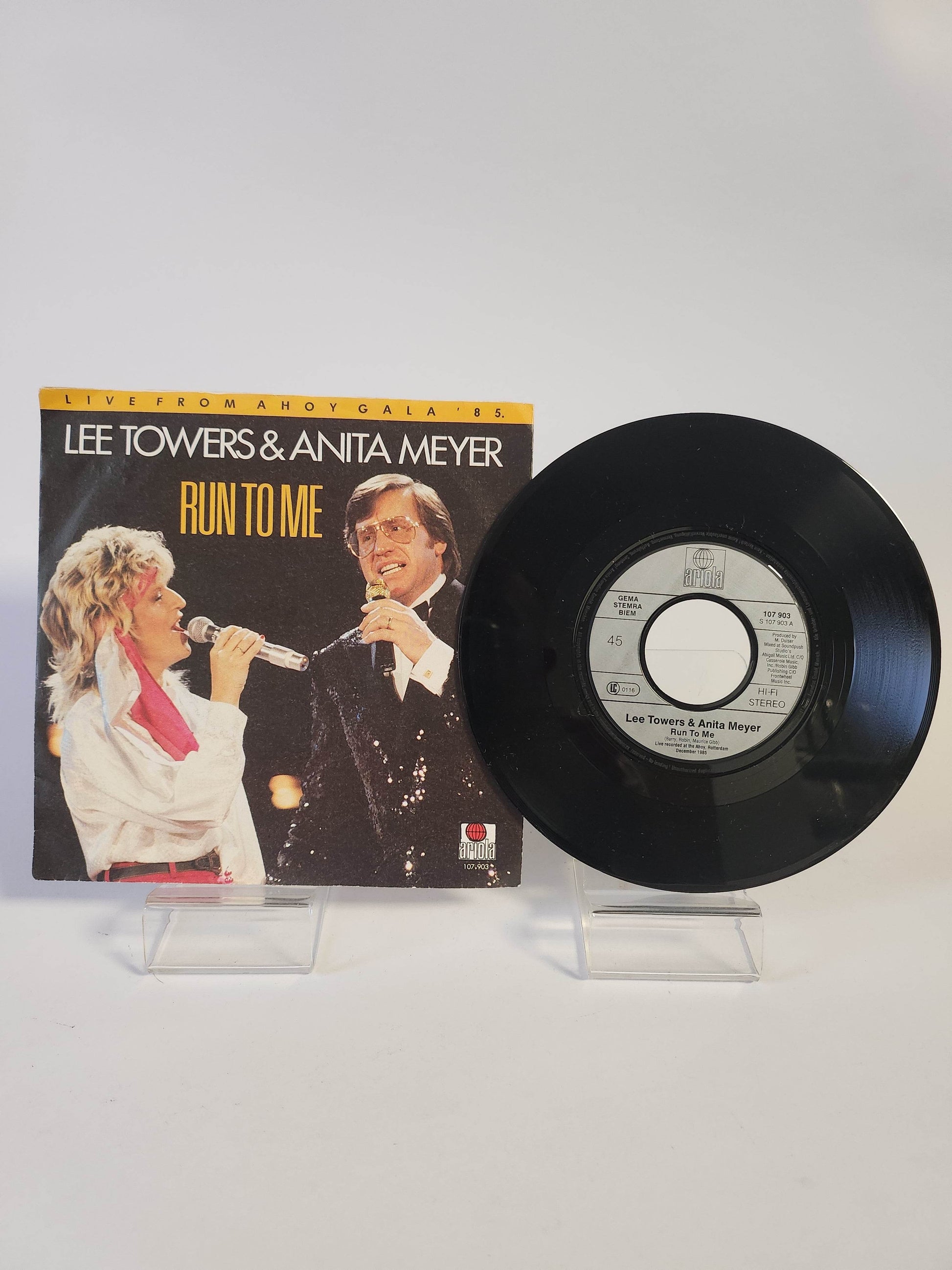 Lee Towers & Anite Meyer: Run to Me Single Vinyl - Feniks Gameshop