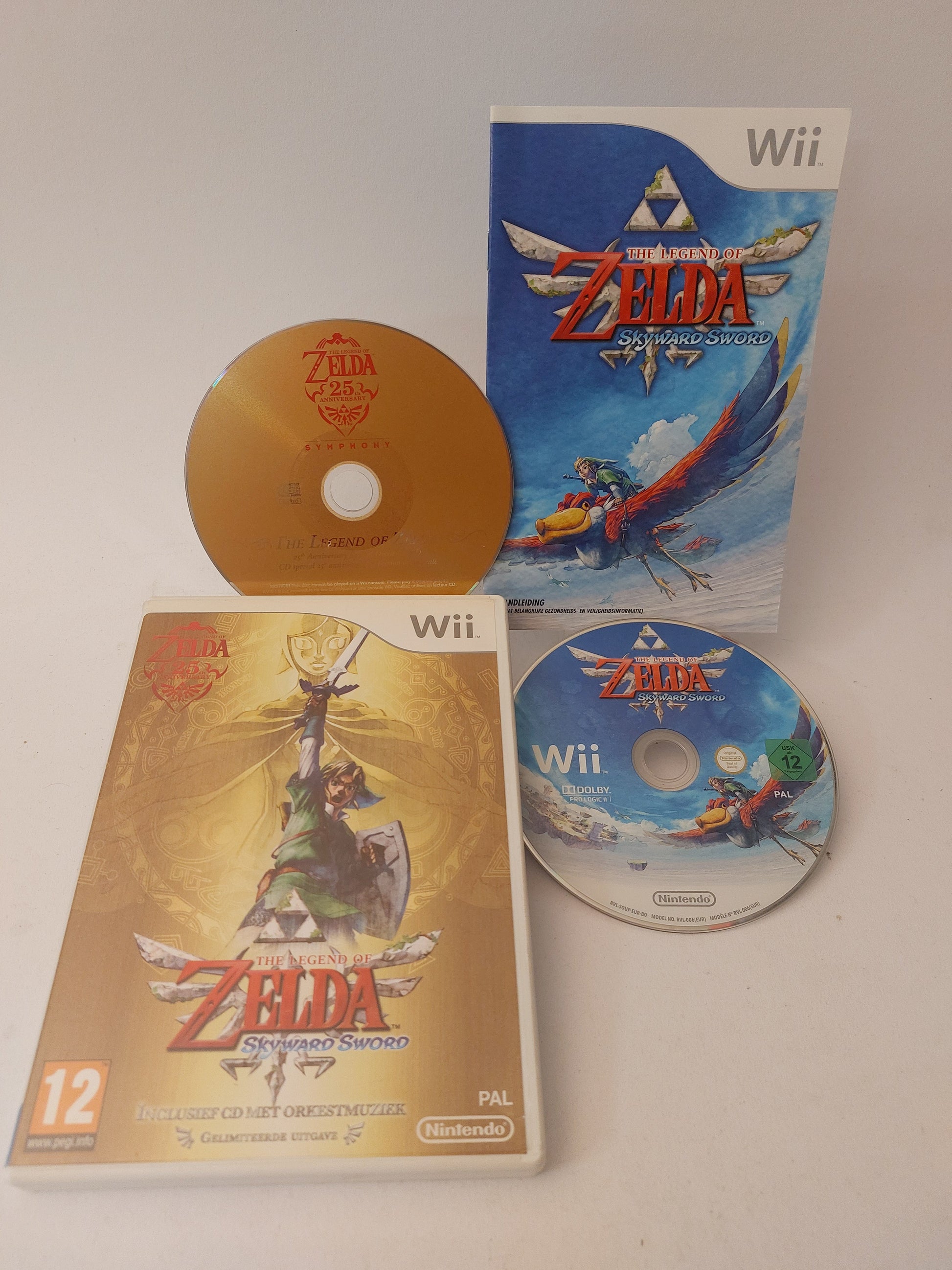 Legend of Zelda Skyward Sword inclusief CD met Orkestmuziek Nintendo Wii - Nintendo Wii Games