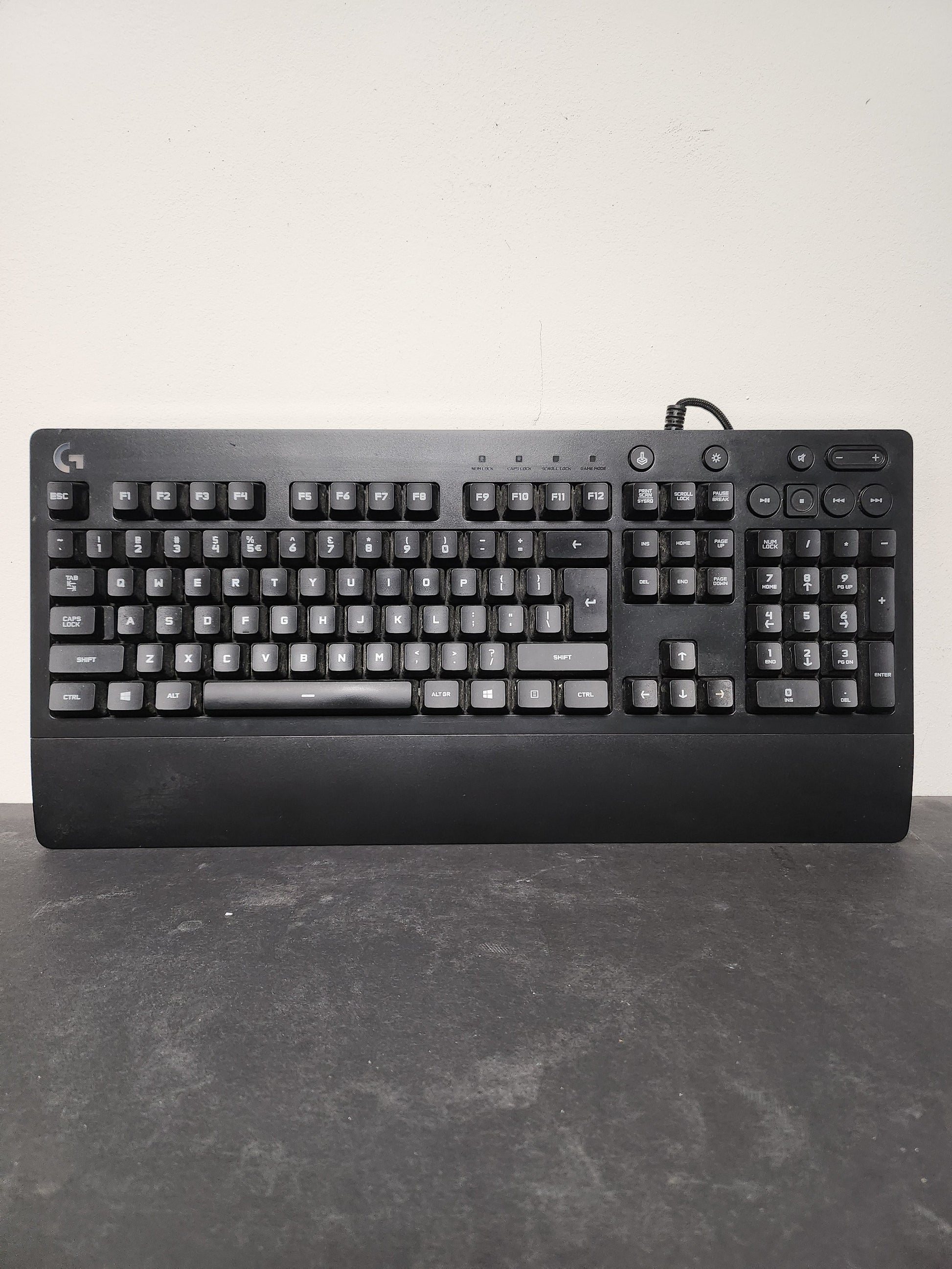 Logotech G213 Gaming Keyboard PC - pc accessoires