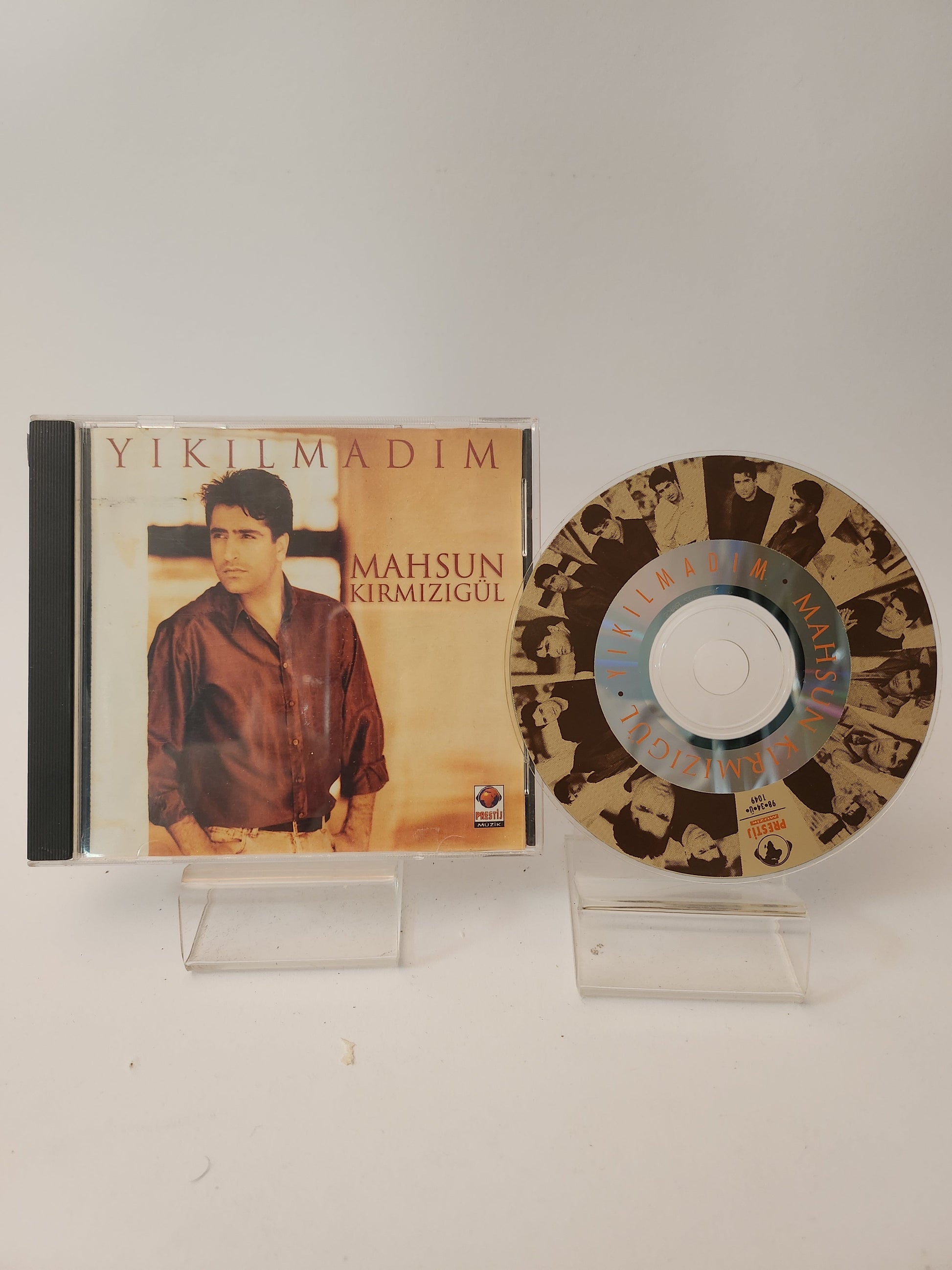 Mahsun Kirmizigül: Yikilmadin CD - Cd
