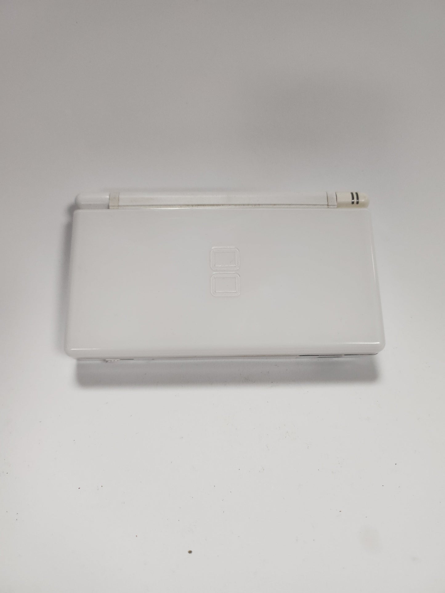Nintendo DS Lite Wit met Charger - Nintendo DS Consoles