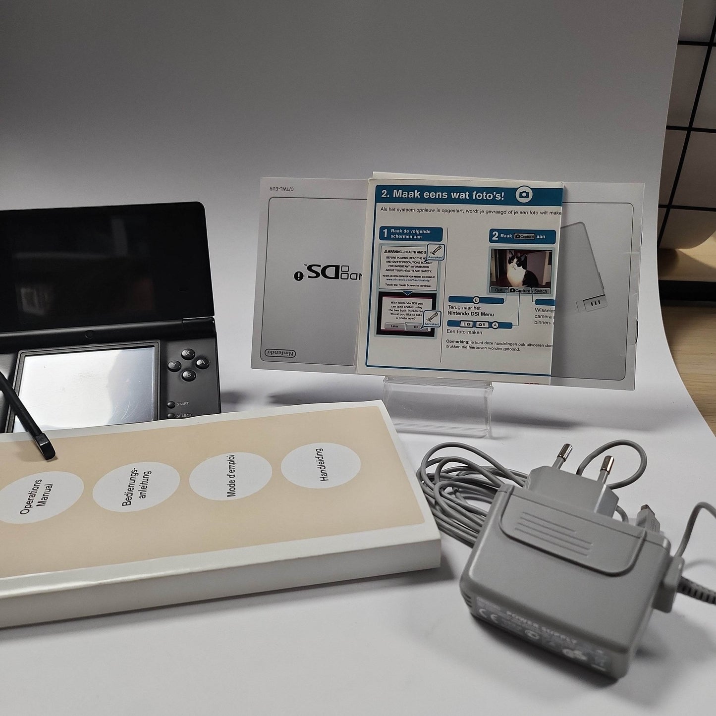 Zwarte Nintendo DSi in doos - Feniks Gameshop