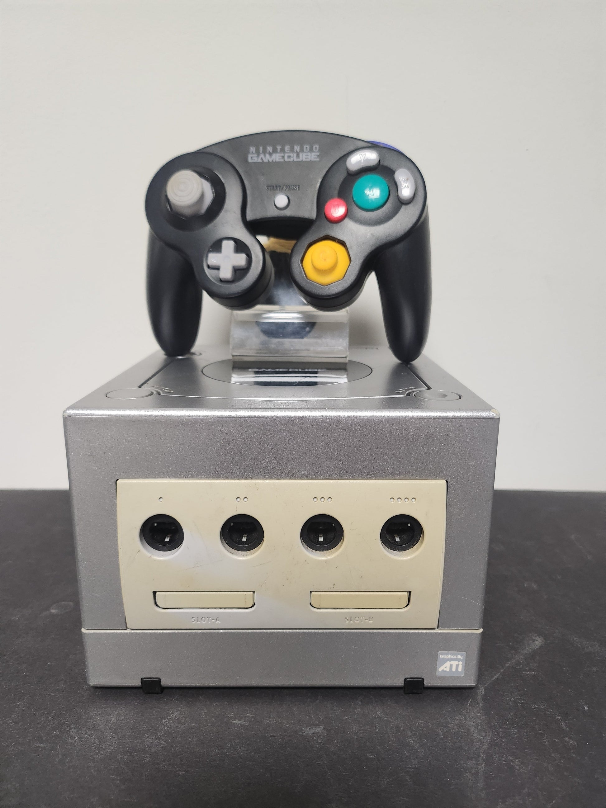 Nintendo GameCube Zilver + Originele Zwarte Controller - Nintendo Gamecube Consoles