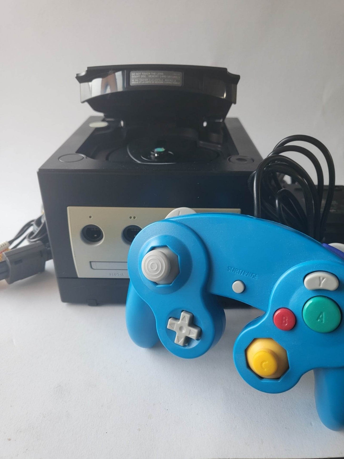 Nintendo Gamecube Zwart met 1 Blauwe controller en alle kabels - Feniks Gameshop