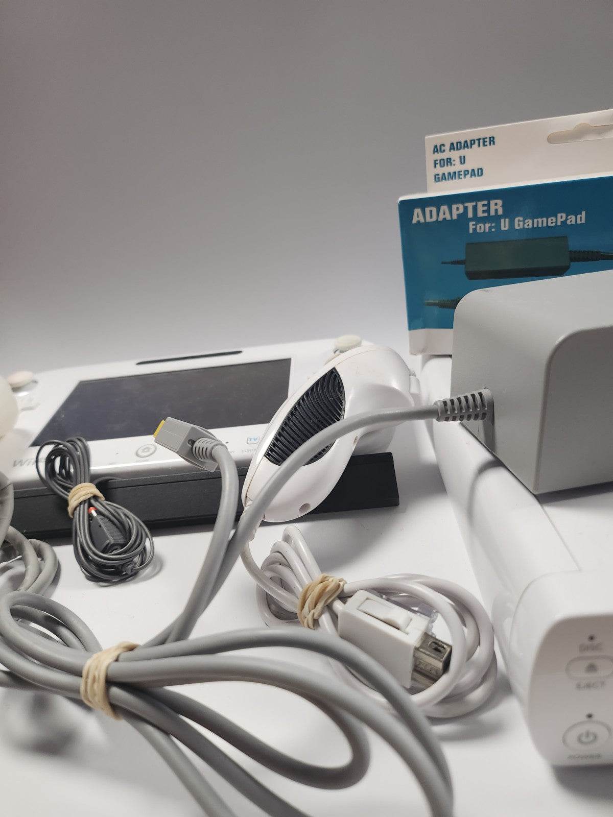 Complete Wii U Set Wit 8gb met Nieuwe Adapter - Feniks Gameshop