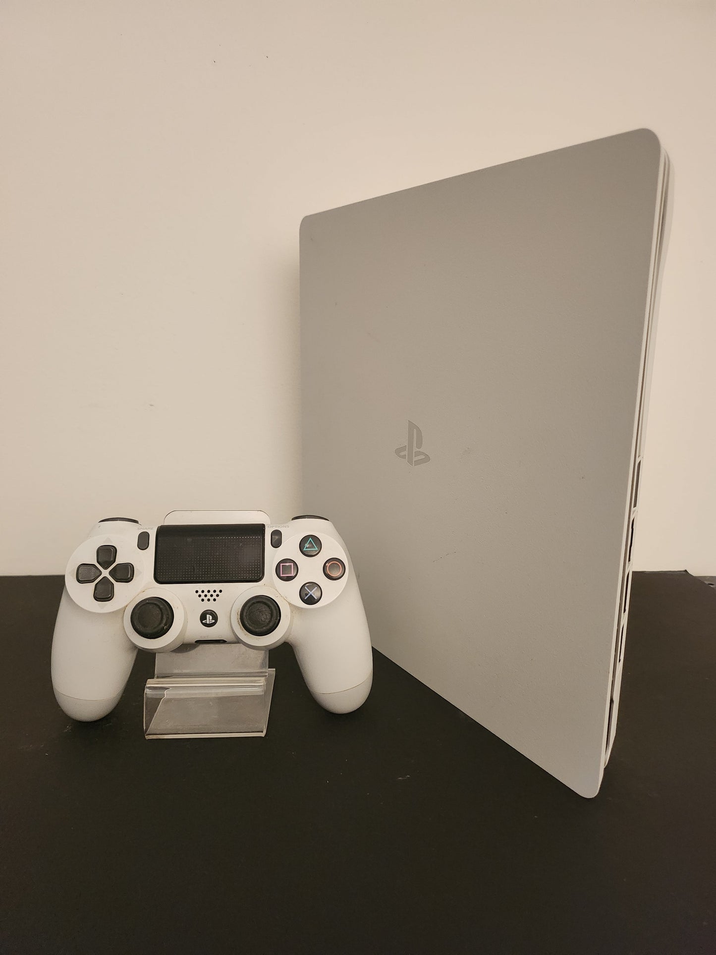 PlayStation 4 500GB Glacier White met Witte DualShock 4 Controller - Playstation 4 Consoles