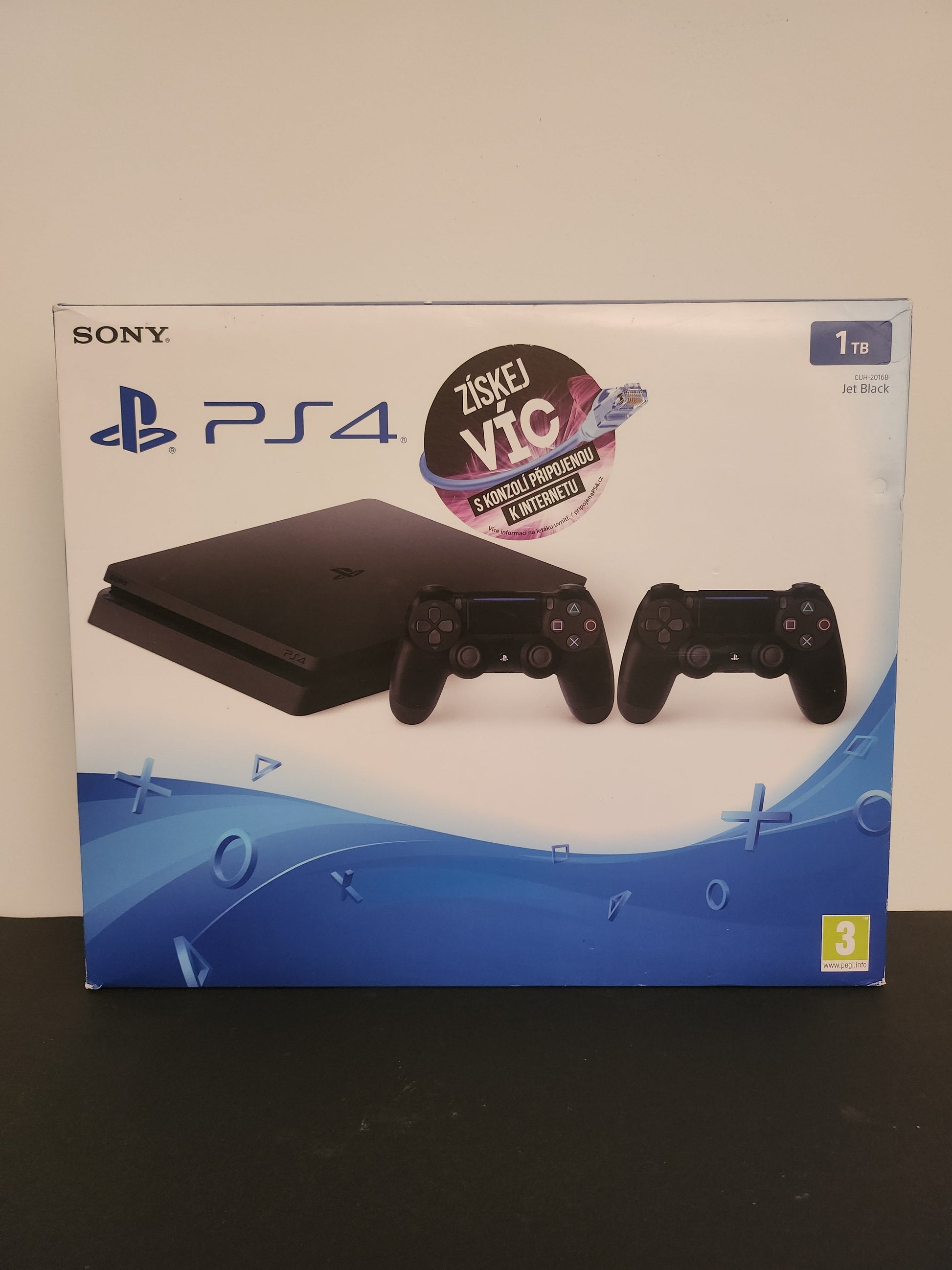 PlayStation 4 Slim 1TB Zwart + 2 Controllers Boxed - Playstation 4 Consoles