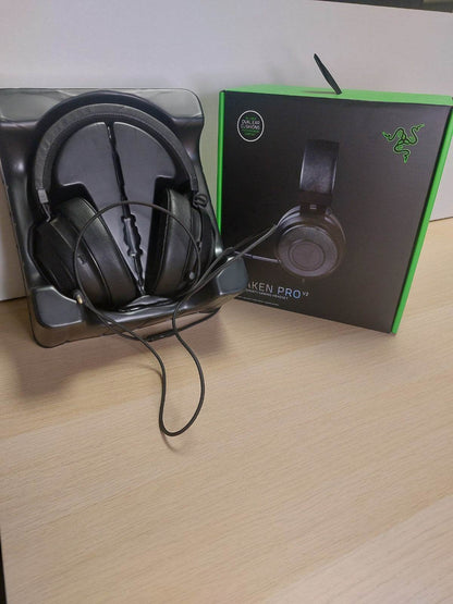 Razer Kraken Pro V2 Analog E-Sports Gaming Headset in doos - Feniks Gameshop