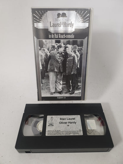 Laurel & Hardy Deel 15 VHS