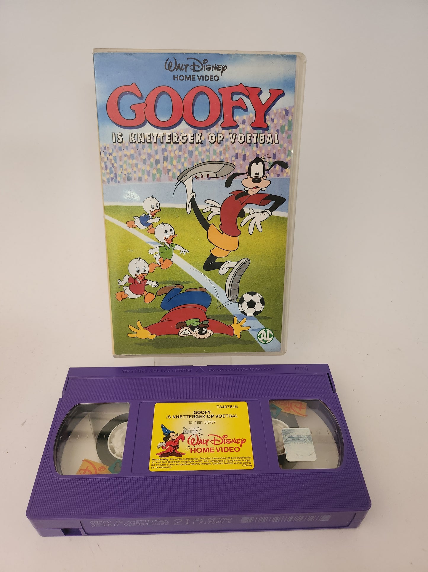 Goofy is Knettergek op Voetbal VHS Kids