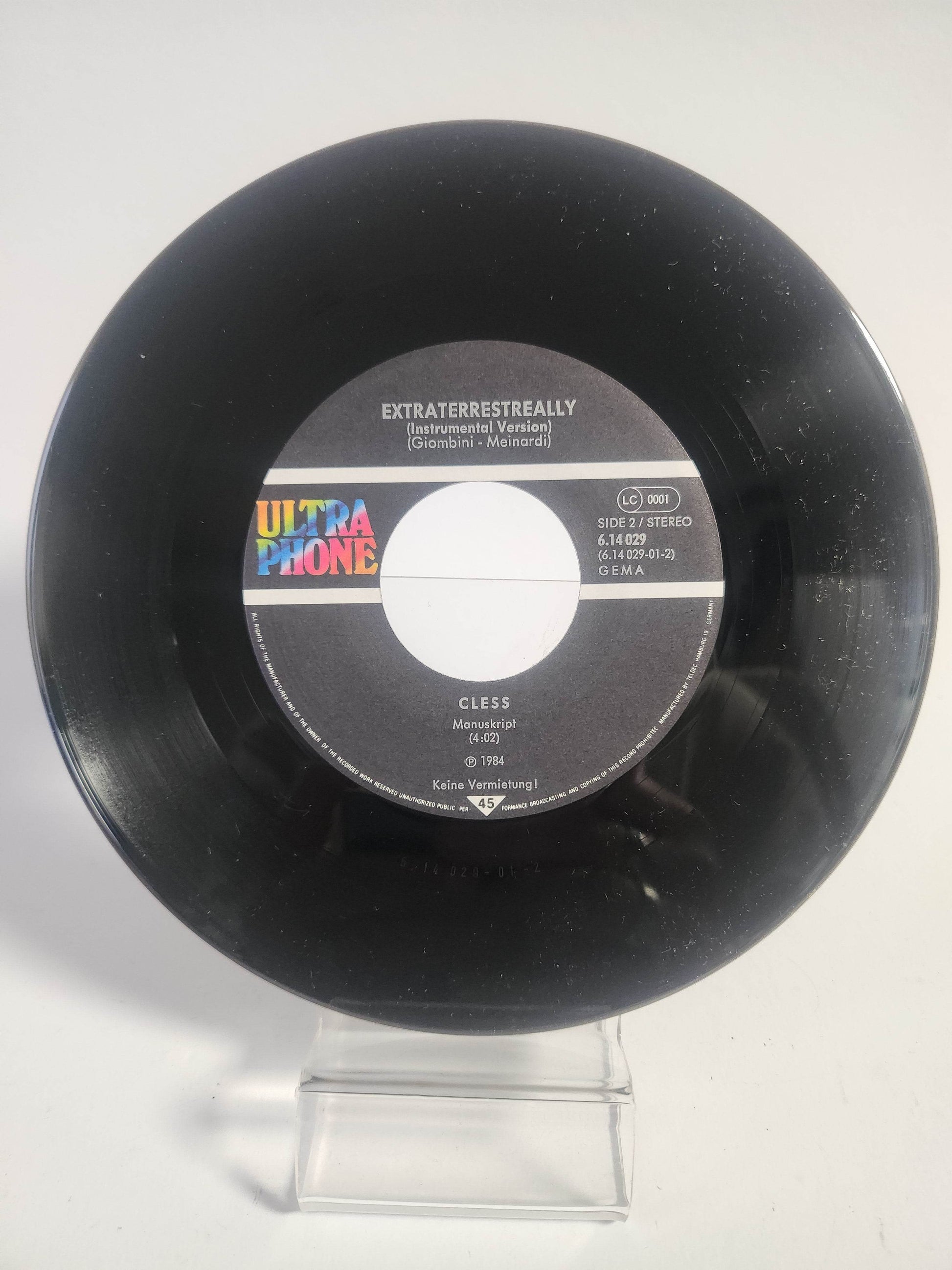 Cless: Extraterrestreally Single Vinyl - Feniks Gameshop