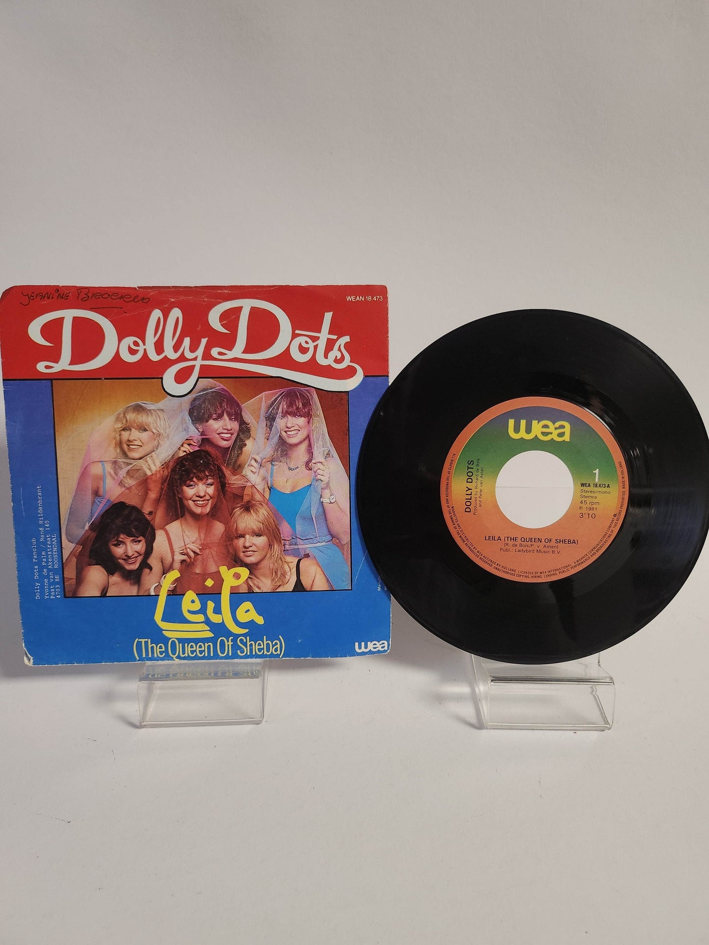 Dolly Dots: Leila Single Vinyl - Feniks Gameshop