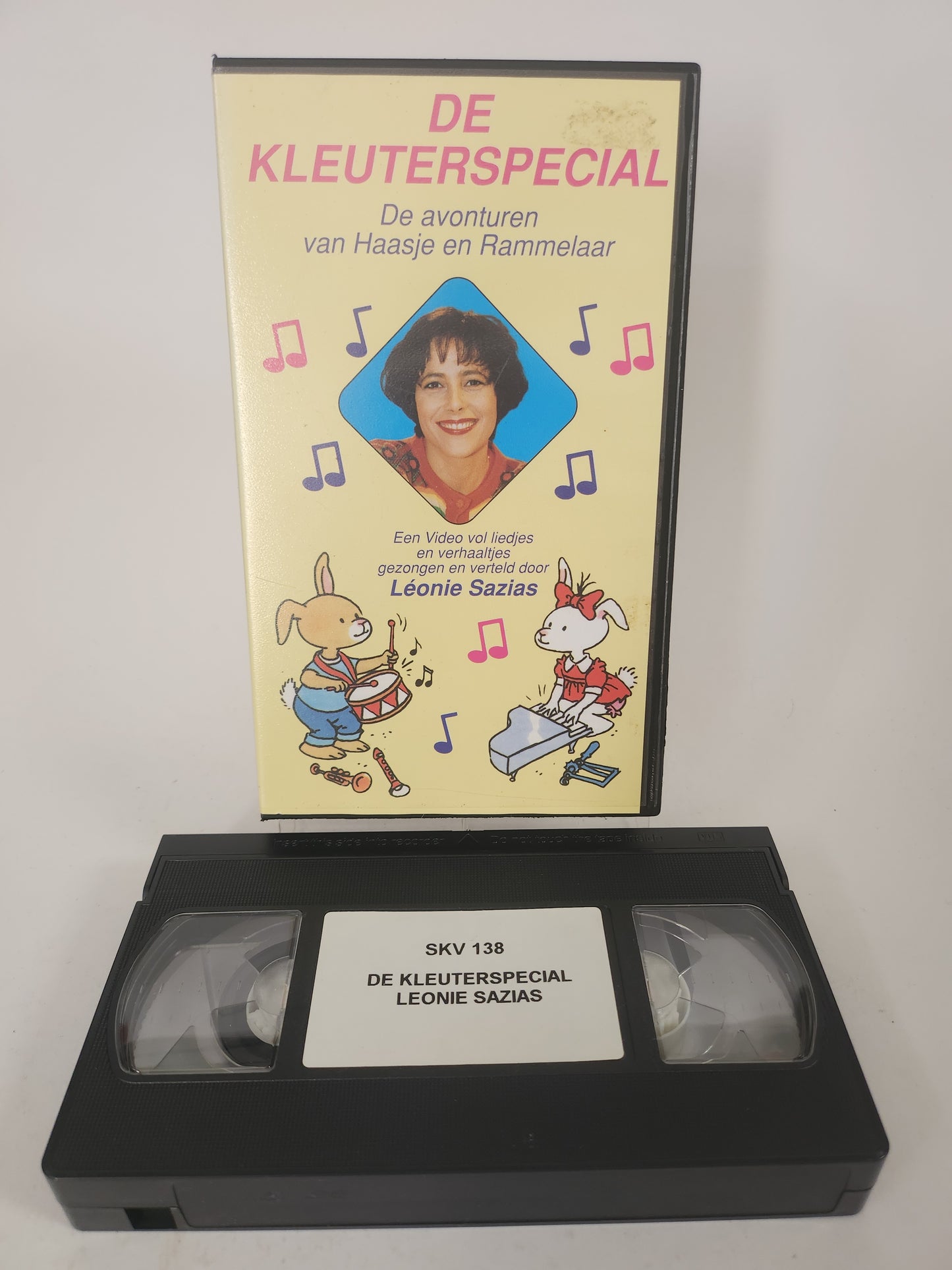 Kleuterspecial "Leonie Sazias" VHS Kids