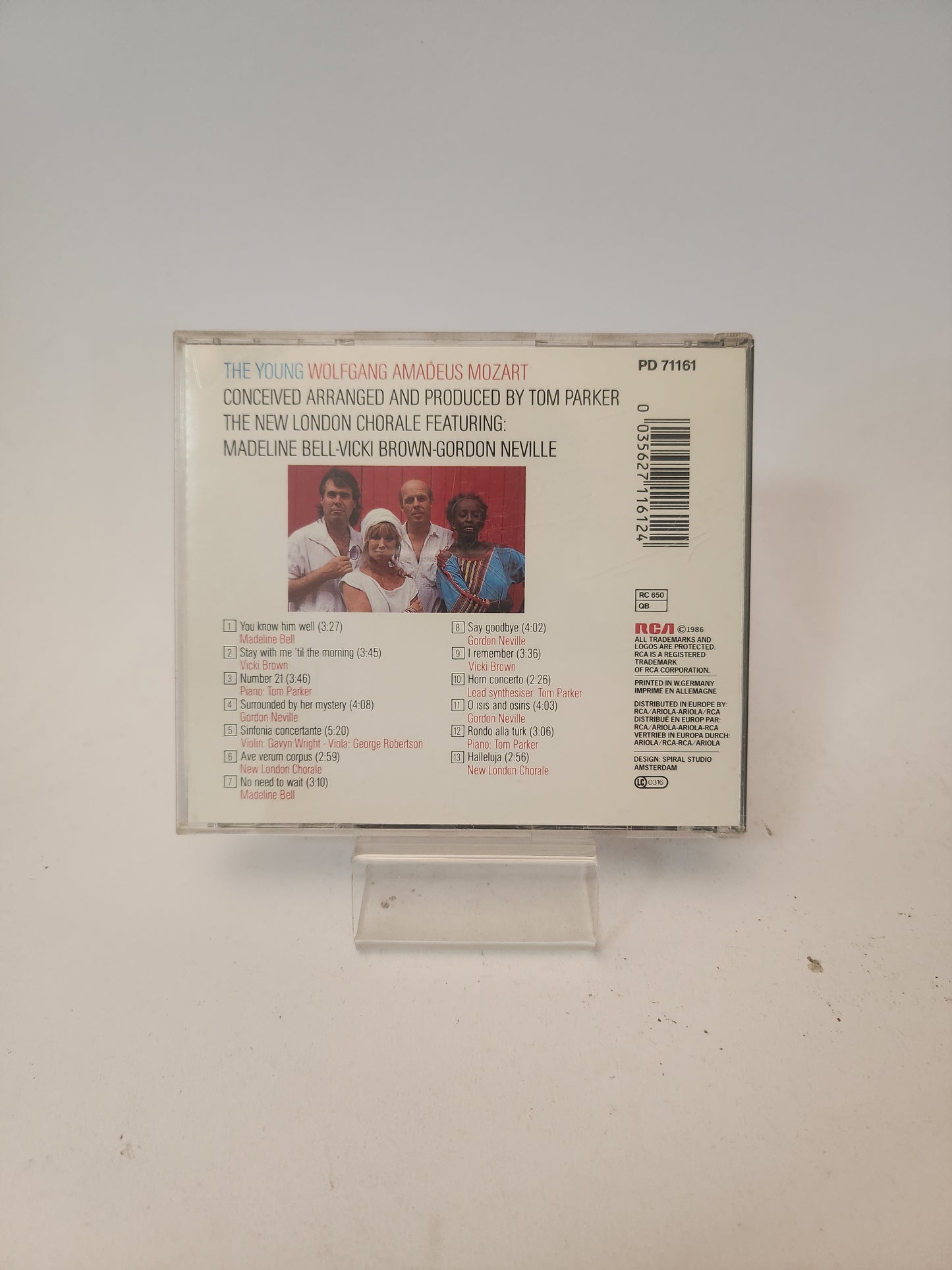 Young Wolfgang Amadeus Mozart: the New London Chorale CD